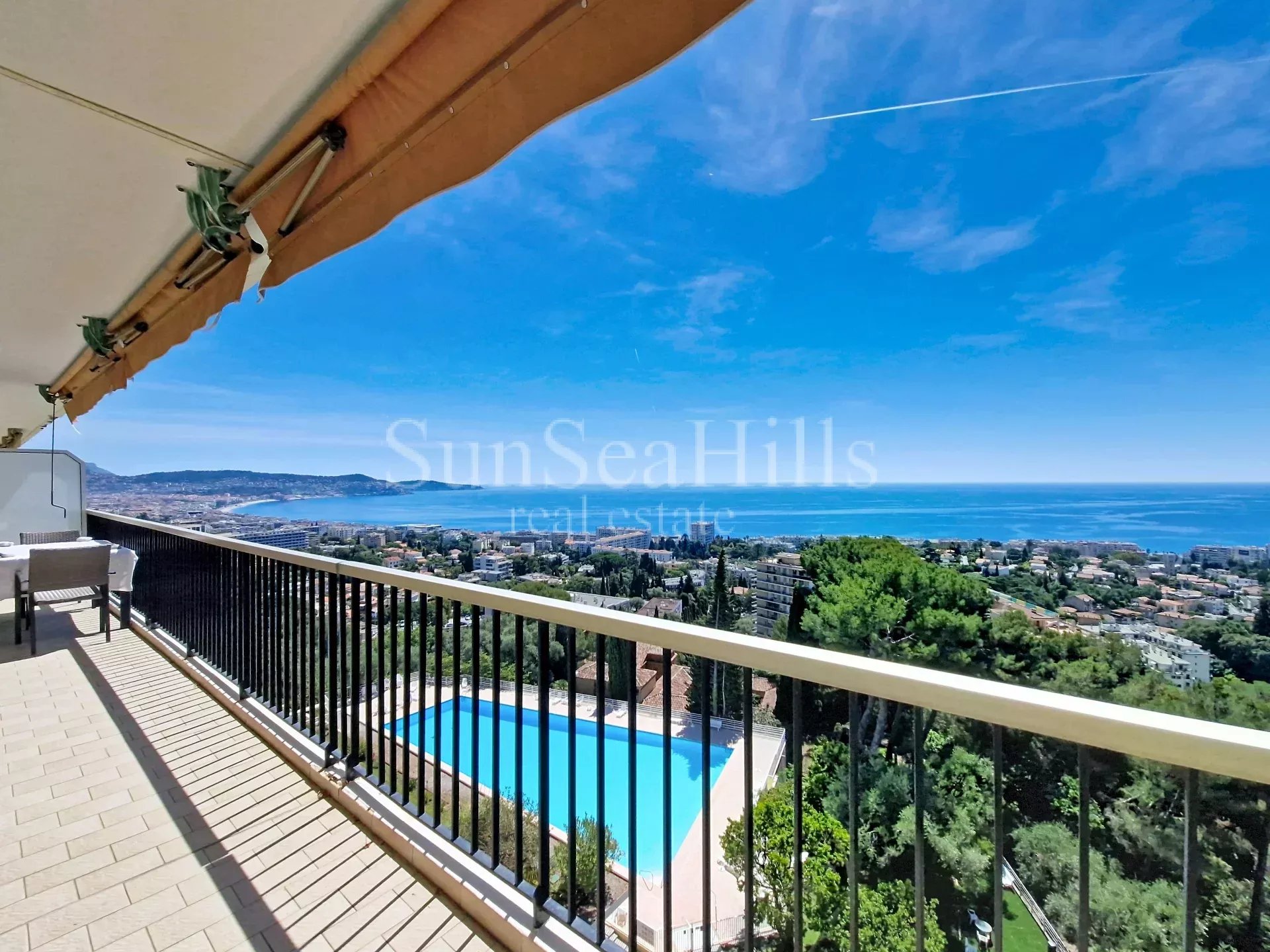 NICE WEST – ABBAYE DE ROSELAND – PANORAMIC SEA VIEW – 3-BEDROOM APARTMENT – TERRACES – HIGH FLOOR