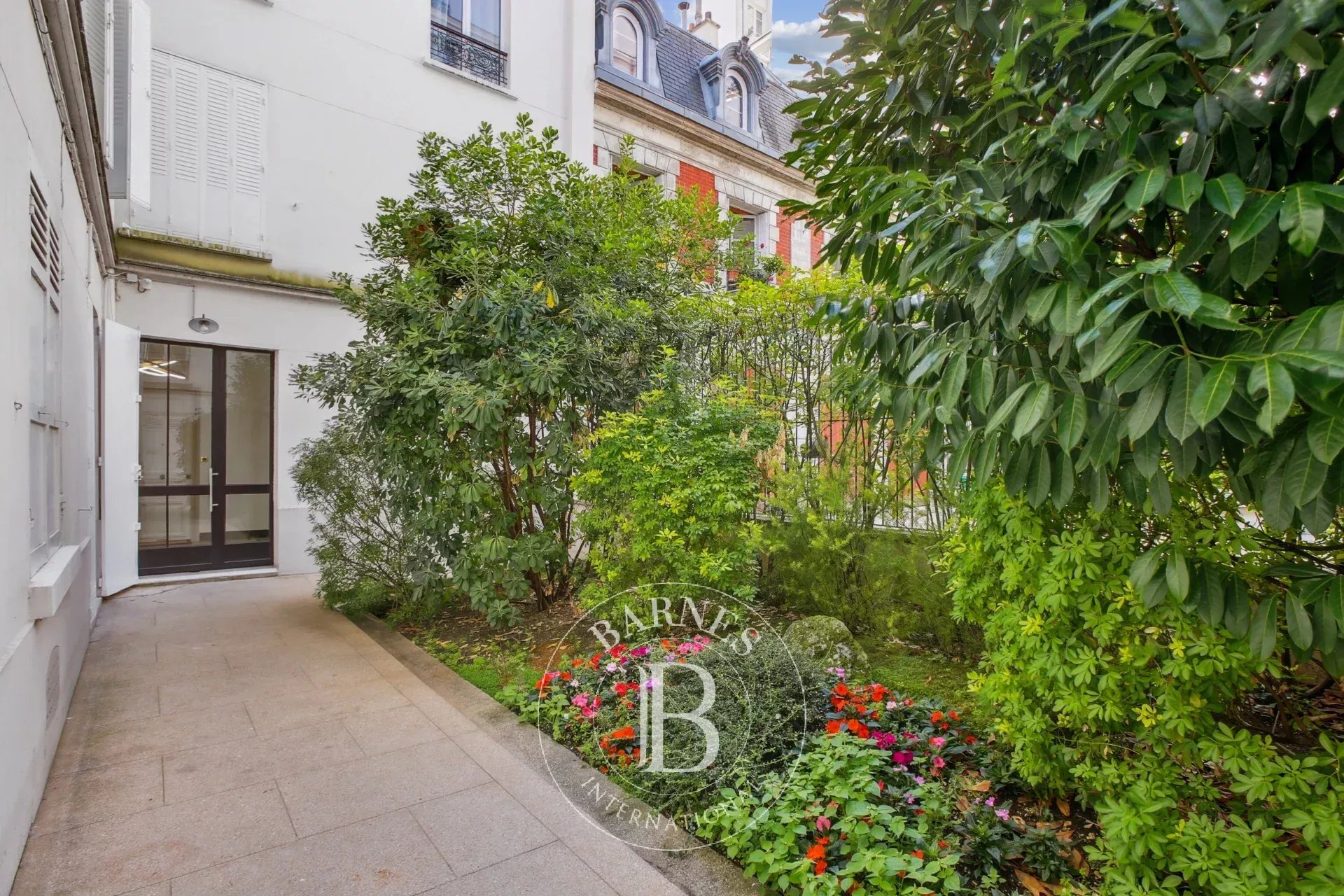 Daire Paris 16ème - picture 12