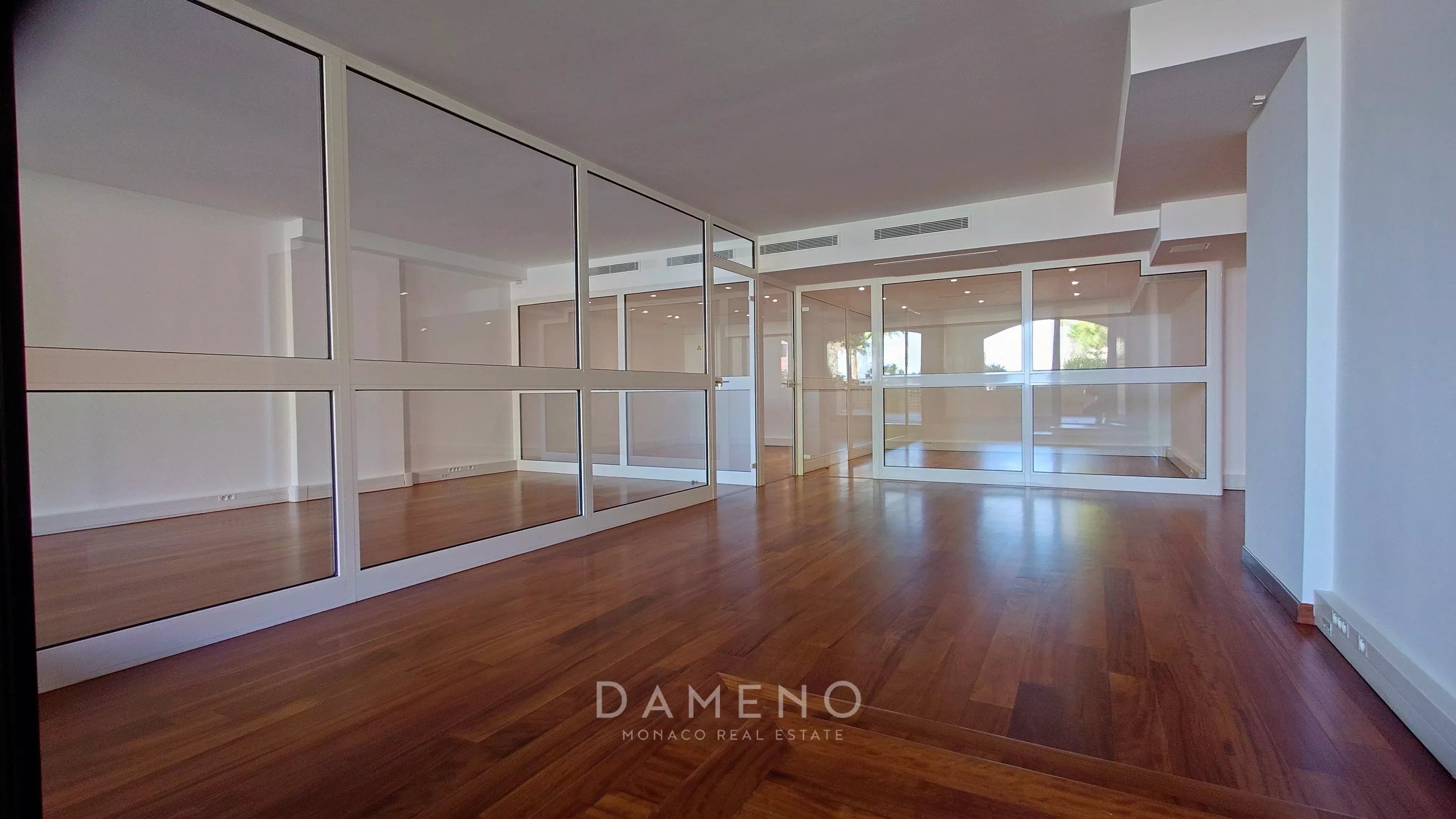 Local commercial / Bureaux administratif