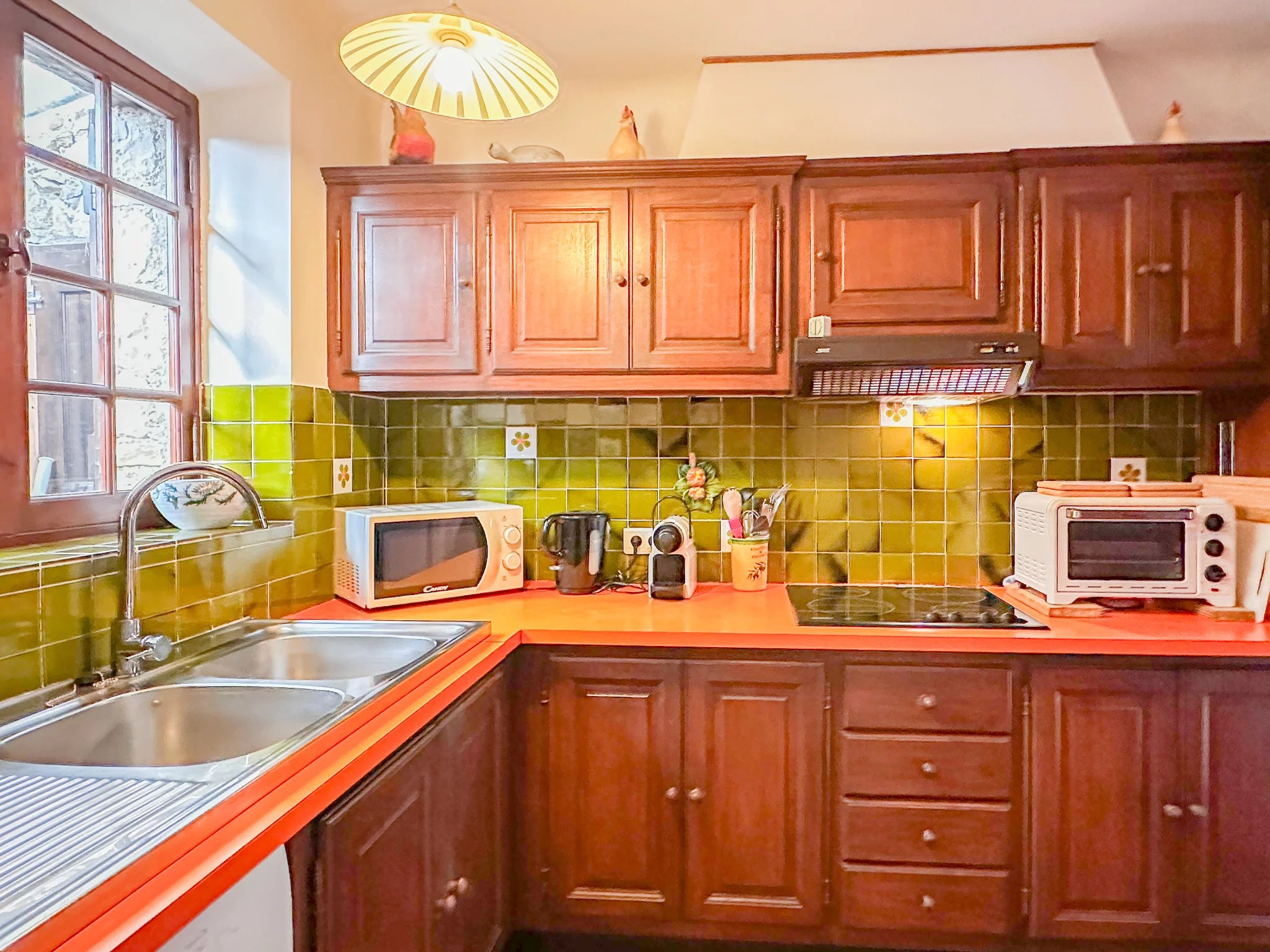 Charmante maison en pierre avec piscine à Seillans