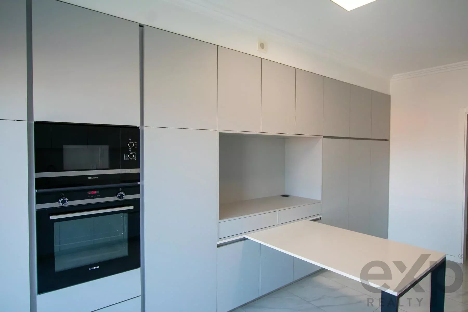 Penthouse Luxury with Sea & Harbour Views in Prime Estoril 85996079 image 14