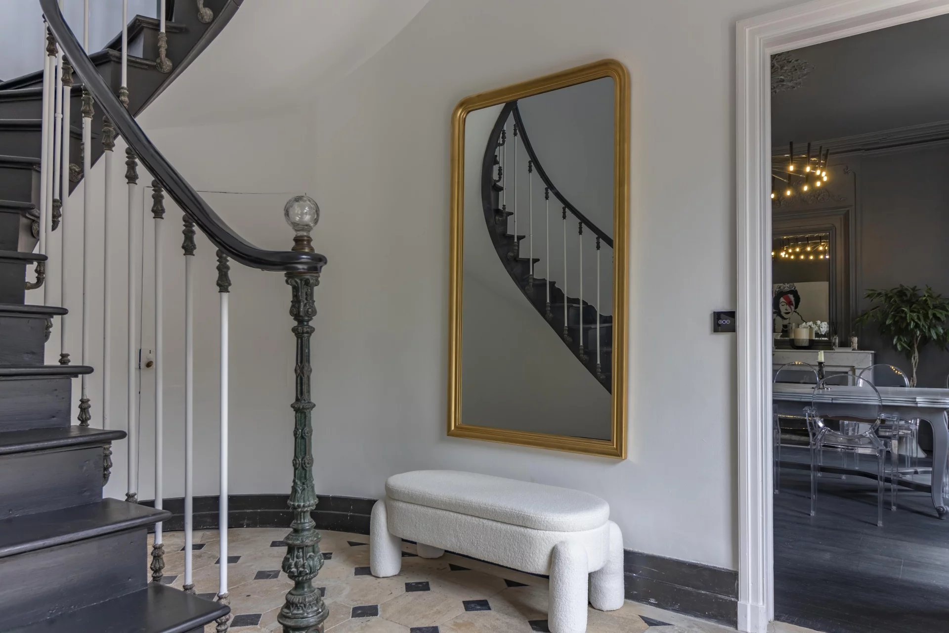 House in Saint-Jean-d'Angely - Image 3