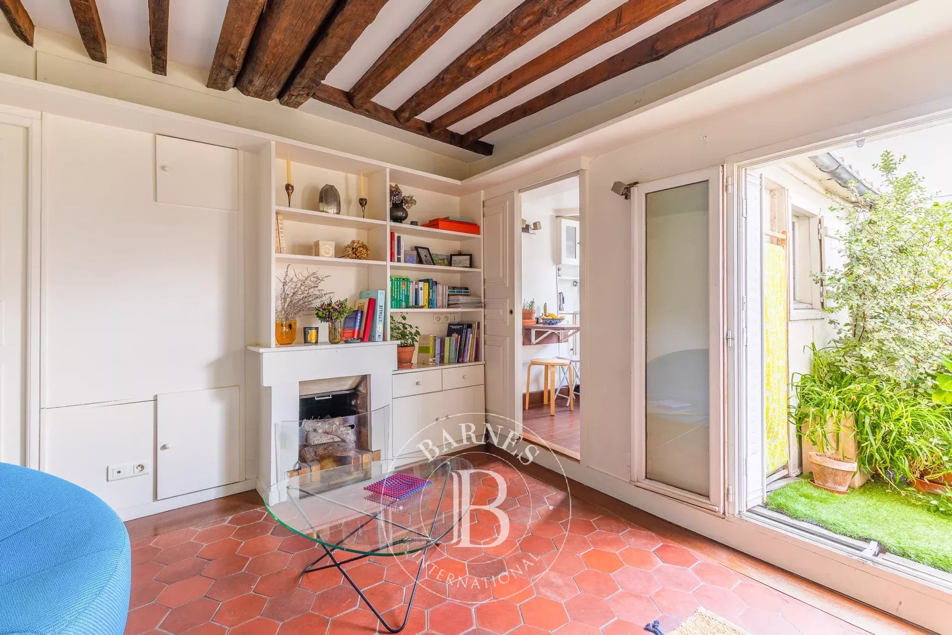 Daire Paris 4ème - picture 6