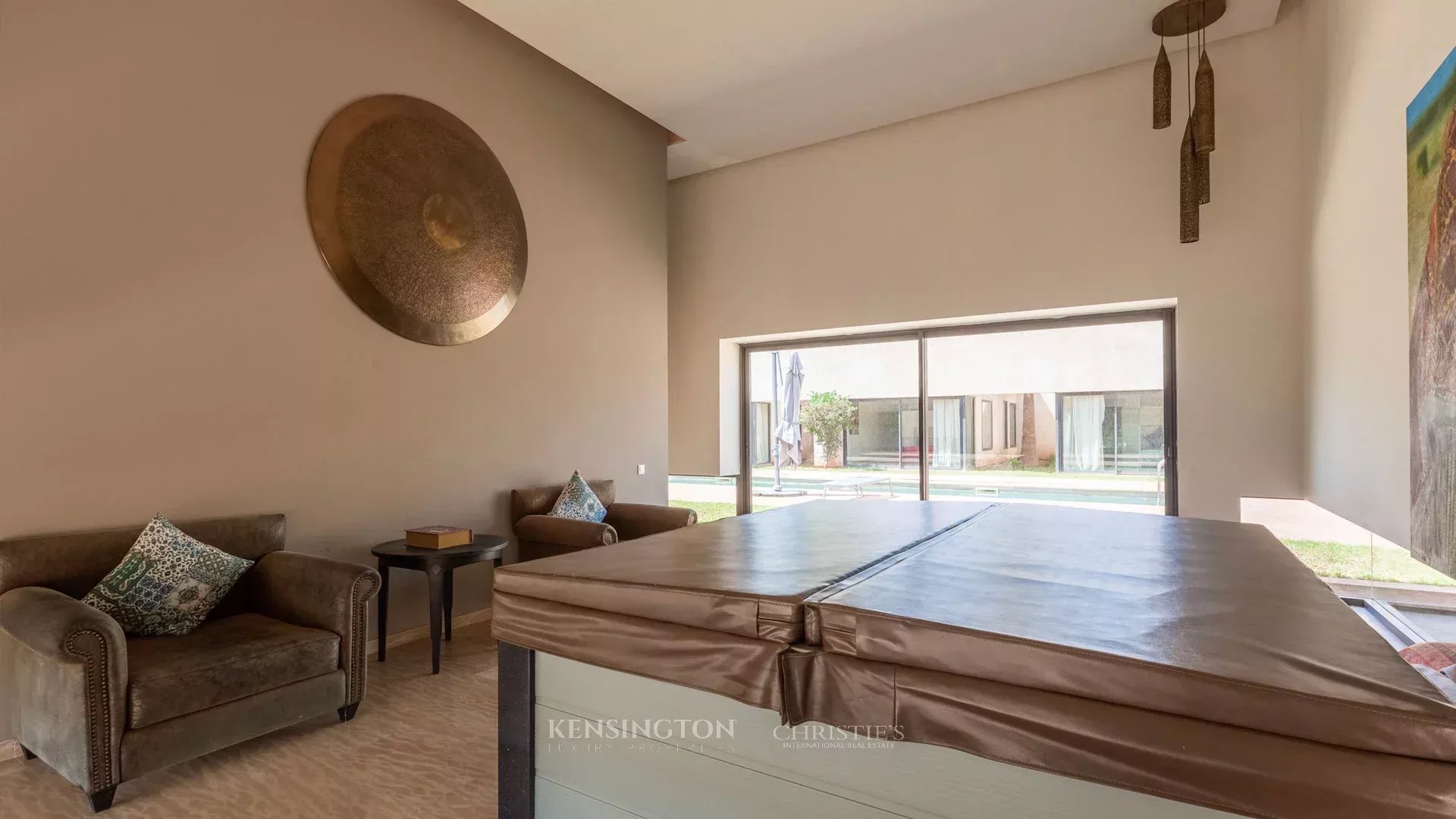6 Bedroom Villa/Townhouse's Image 5