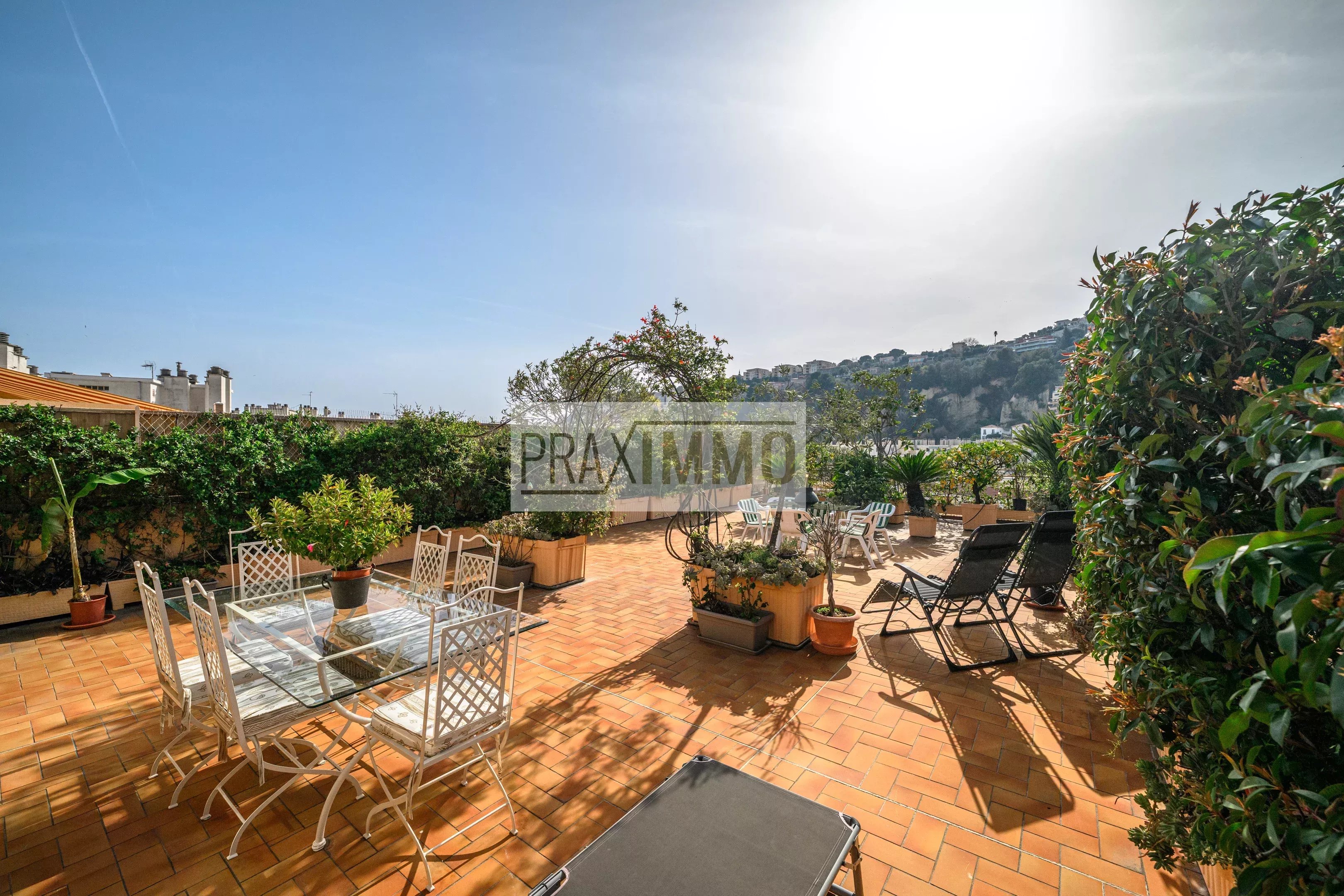 PENTHOUSE de 125 m2 Terrasse panoramique de 130 m2