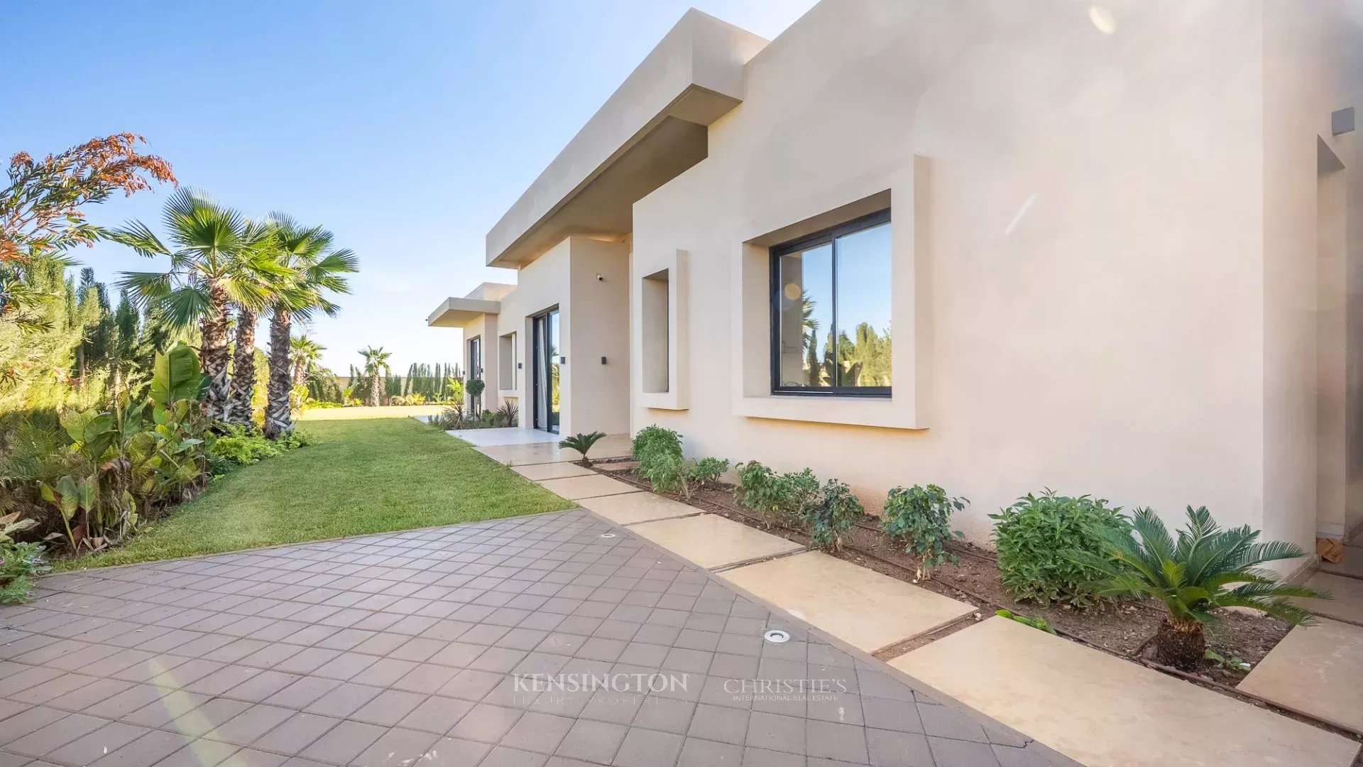 4 Bedroom Villa/Townhouse's Image 27