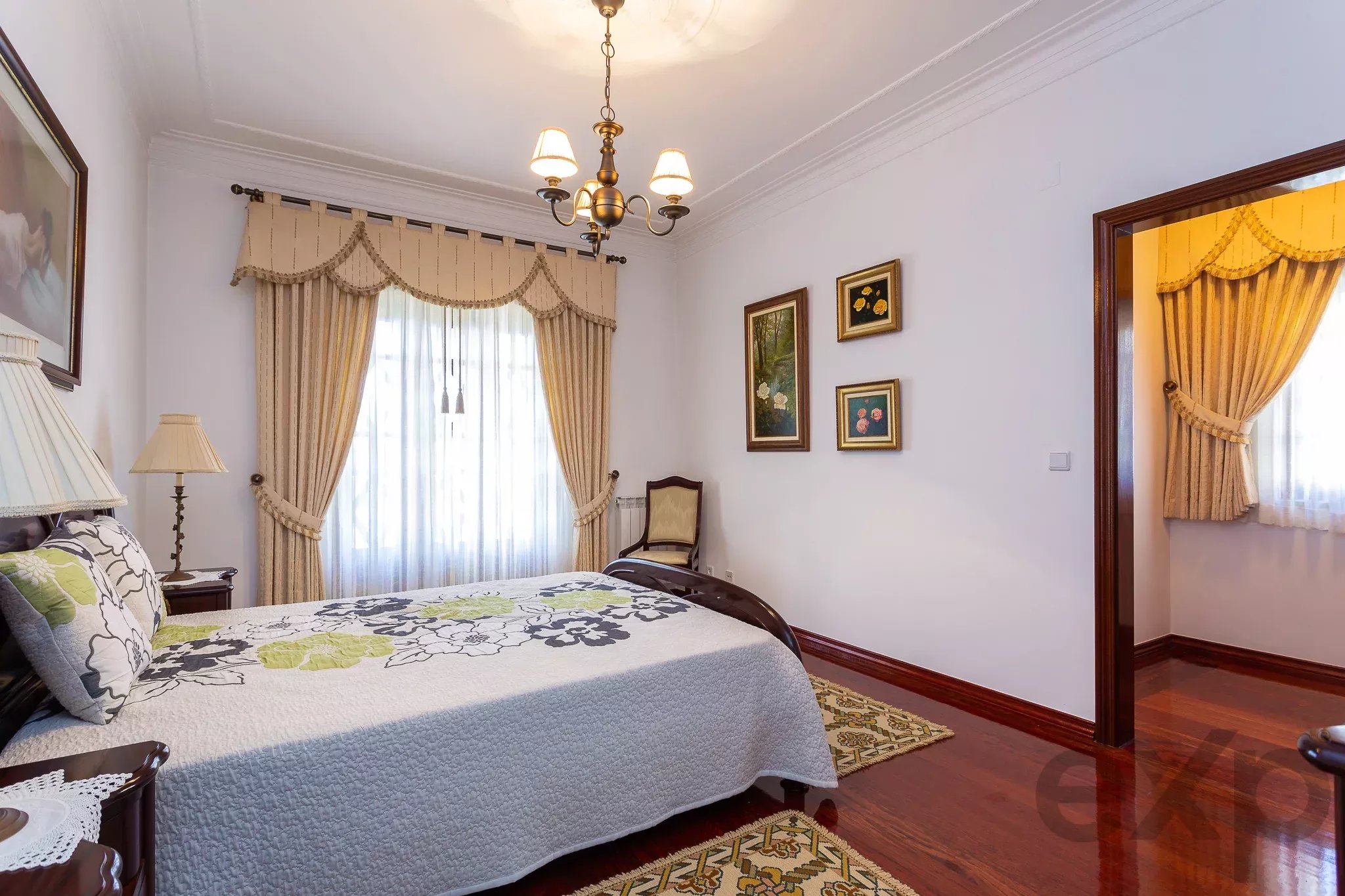 Prestigious Residence with Swimming Pool 87053100 image 29