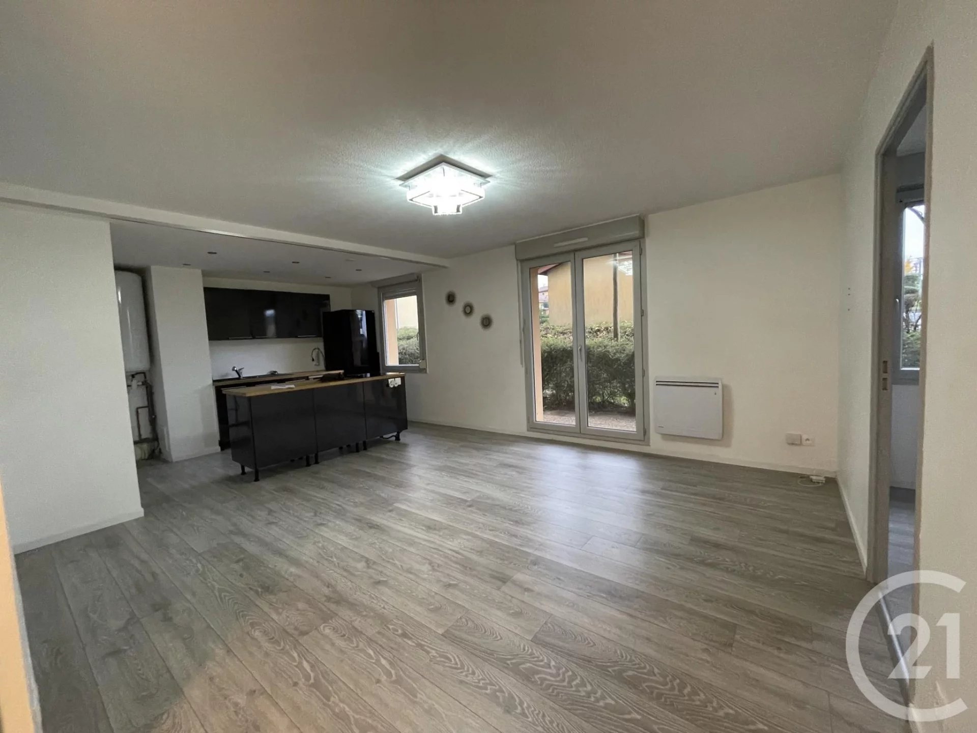 Location Appartement Limas