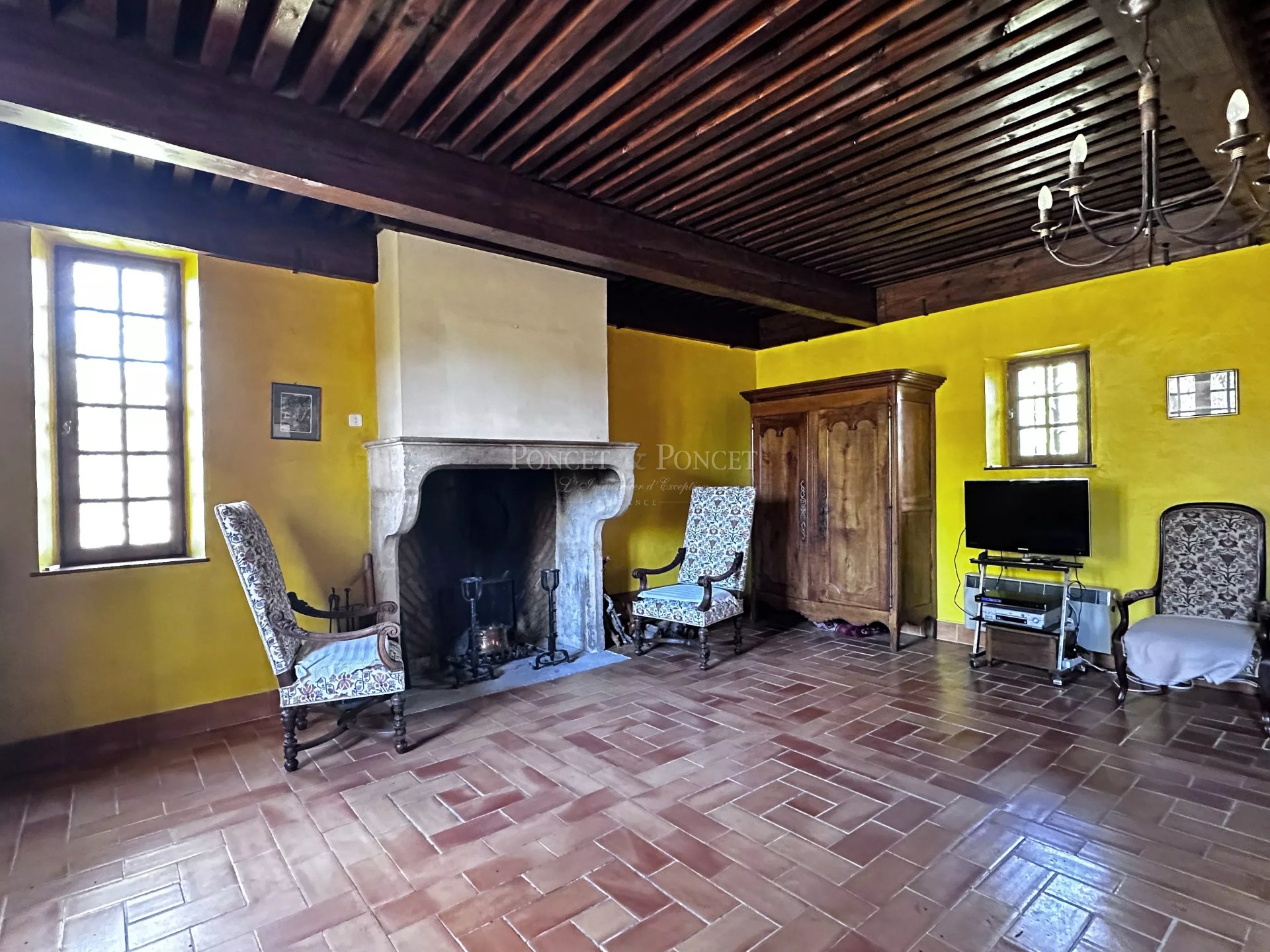 4 Bedroom Villa/Townhouse's Image 12
