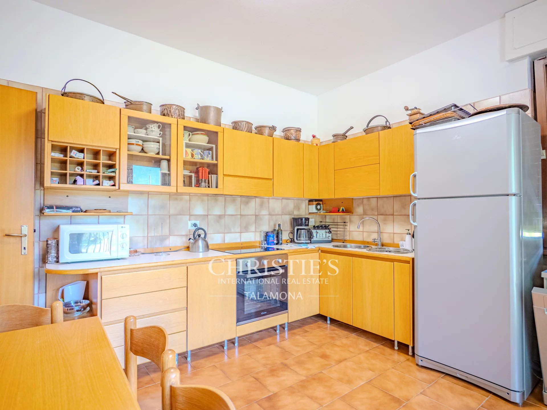 3 Bedroom Villa/Townhouse's Image 14