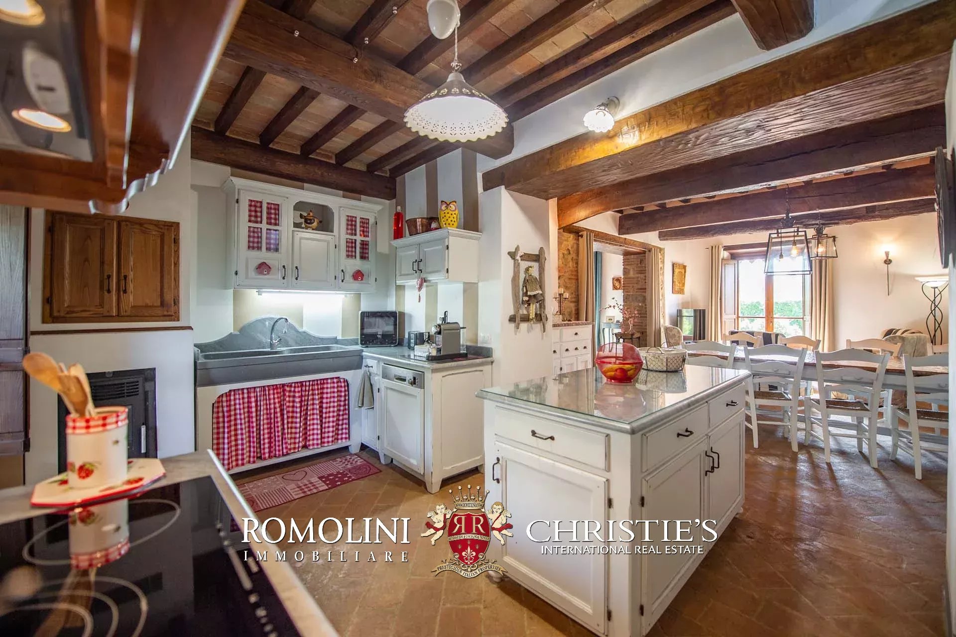 4 Bedroom Villa/Townhouse's Image 45