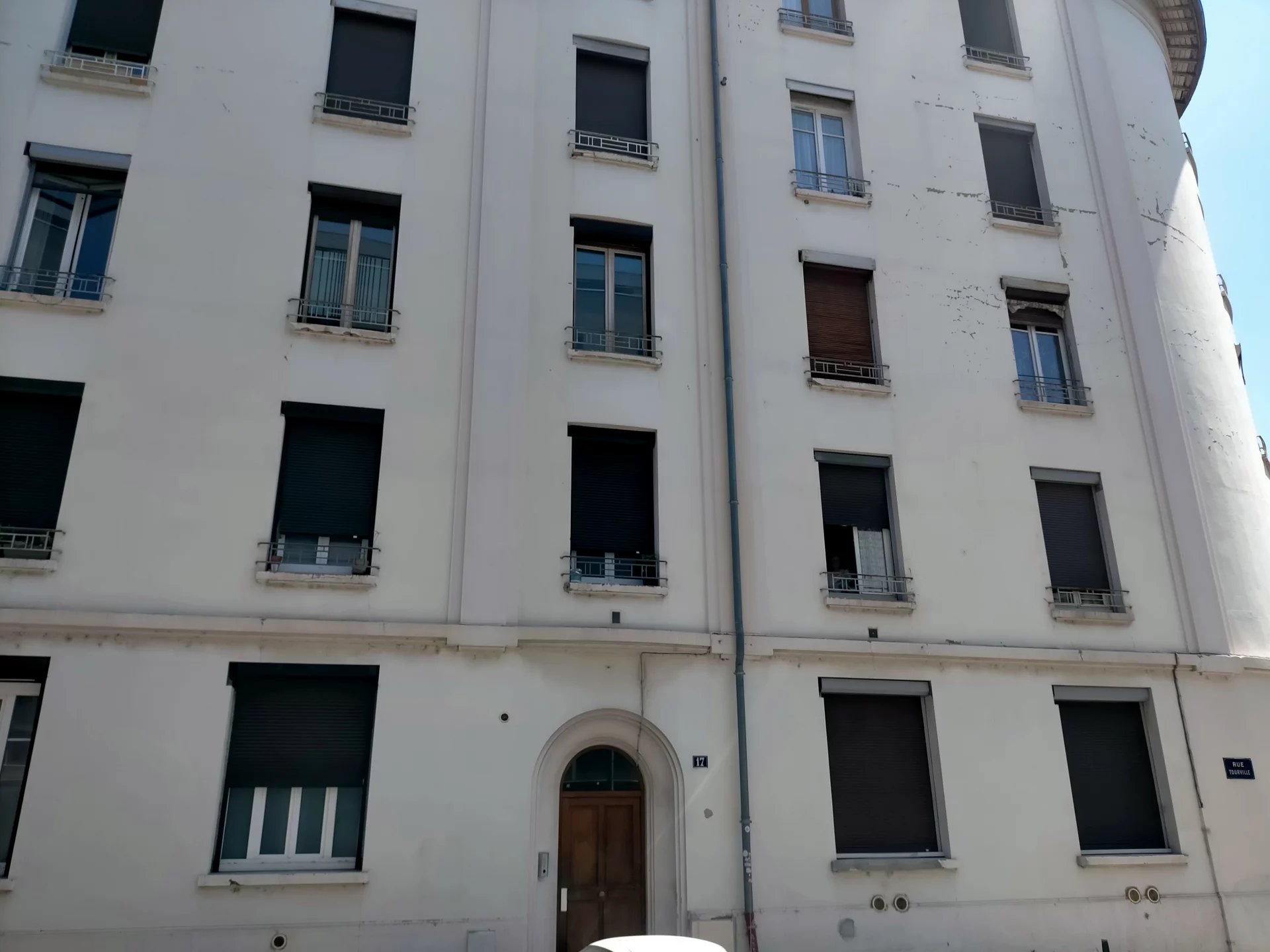 7152102 Location Lyon 7ème