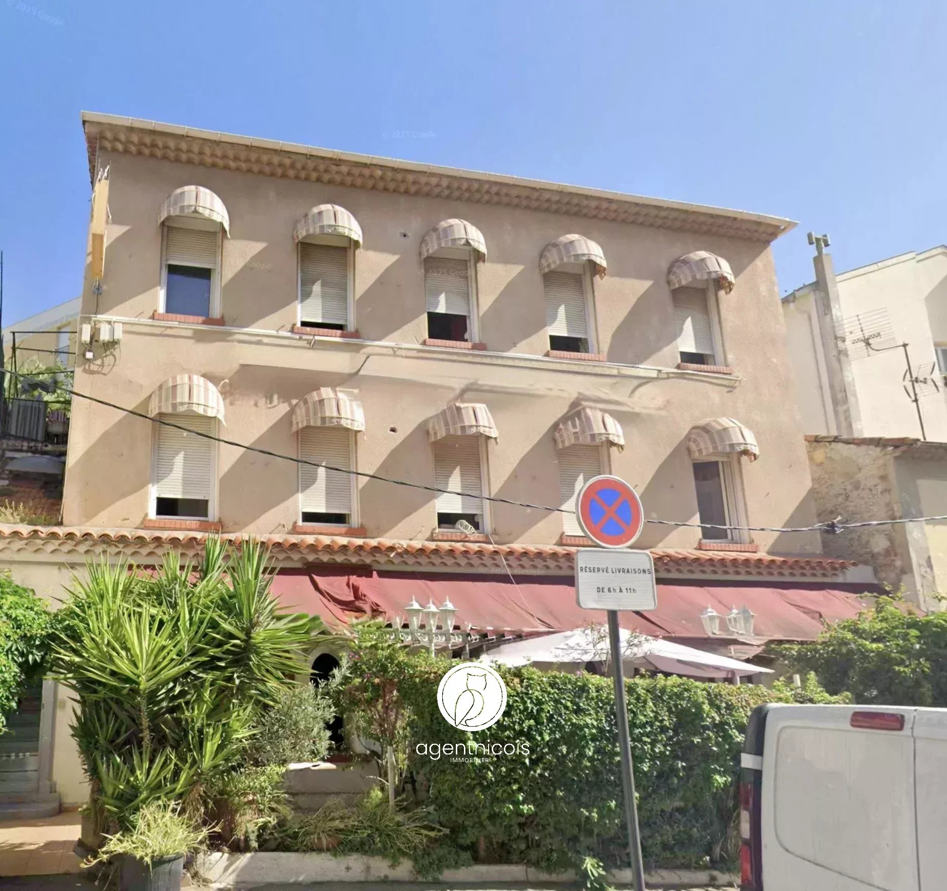 Agence immobilière de 