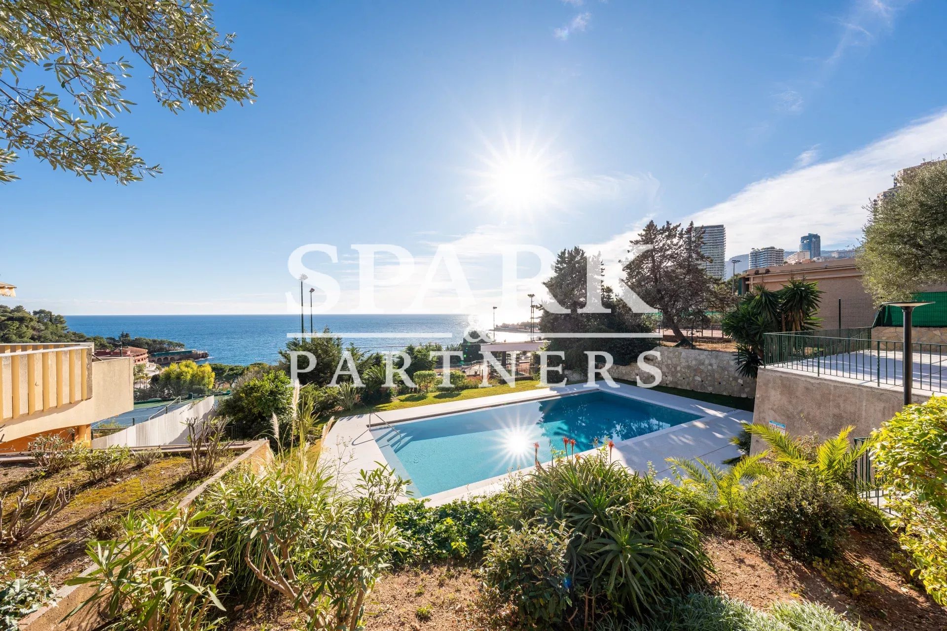 Roquebrune Cap  Martin - Superbe appartement domaine privé