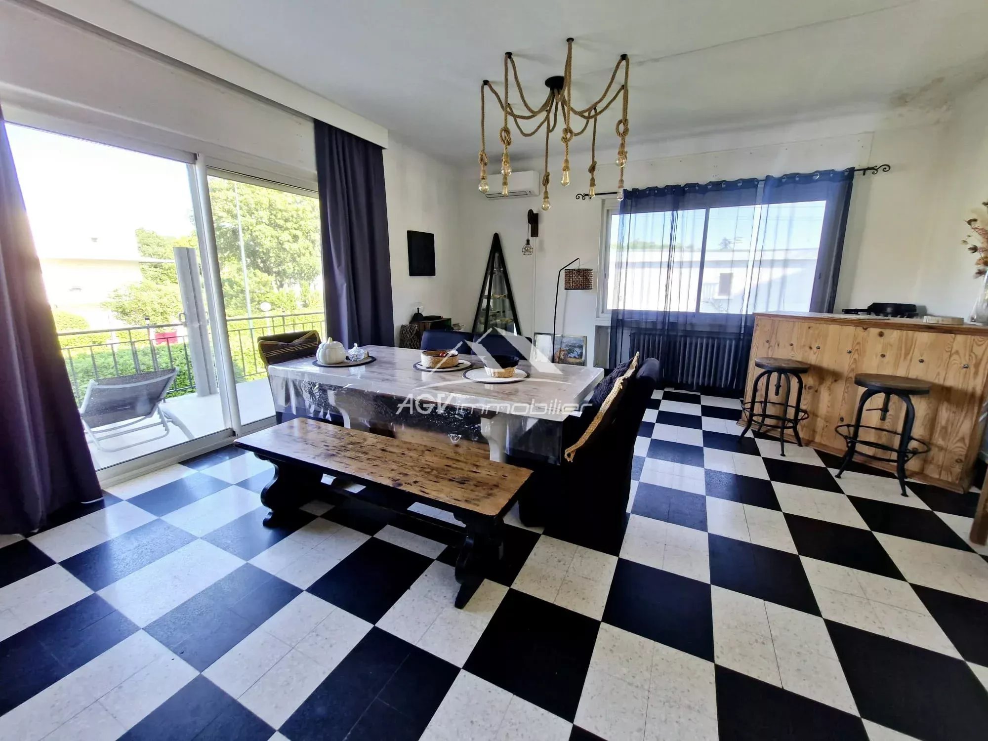 A Salindres, maison environ 159 m² sur 771 m² de terrain