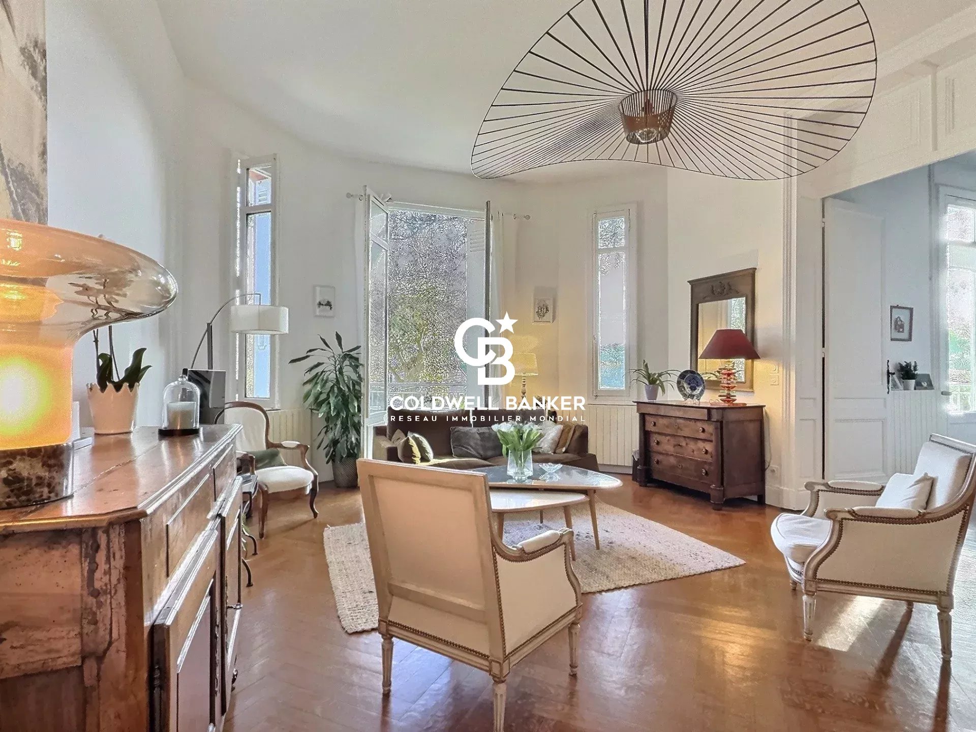 Agence immobilière de Silver Coast Int. Realty