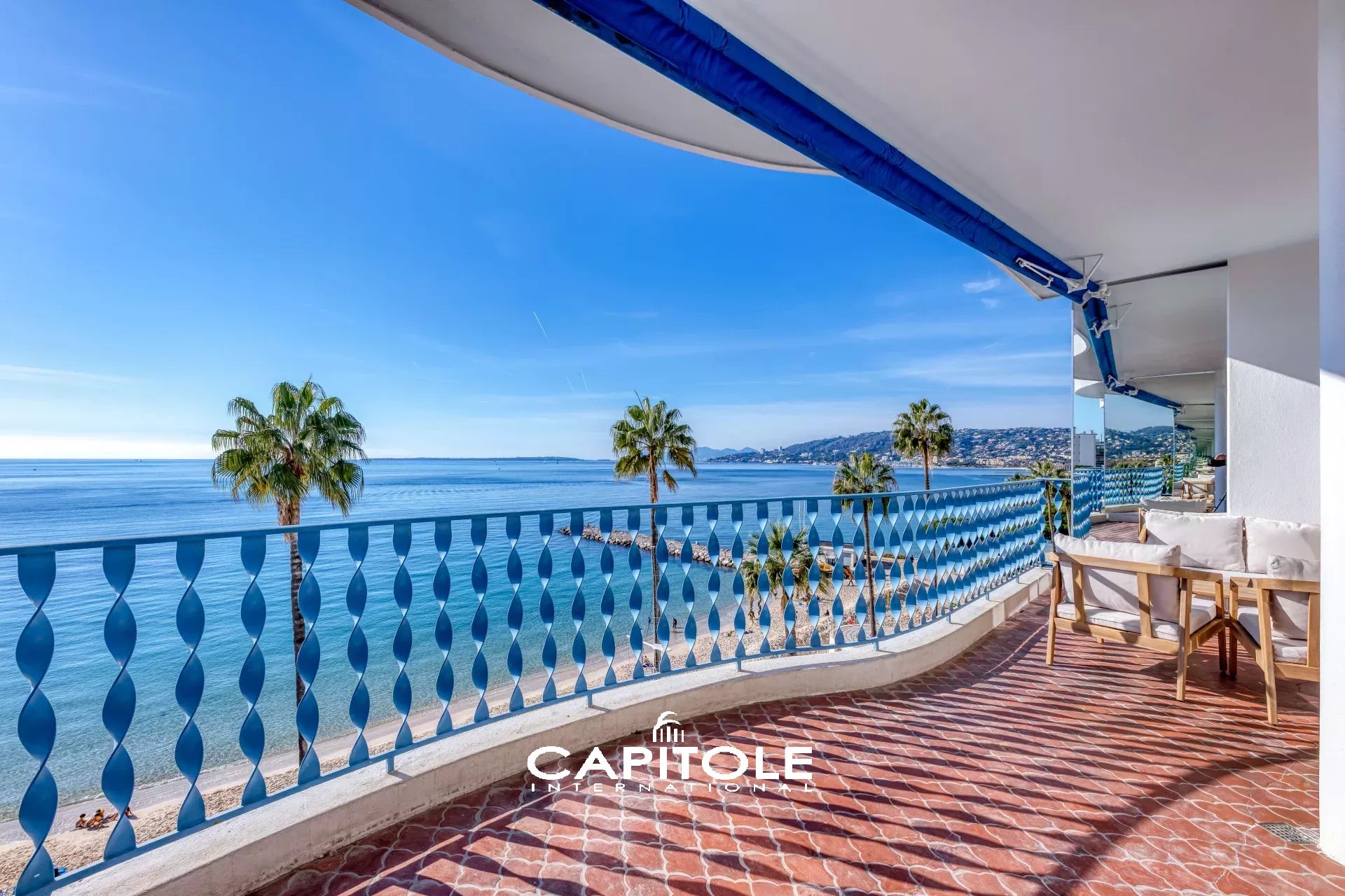 Agence immobilière de 