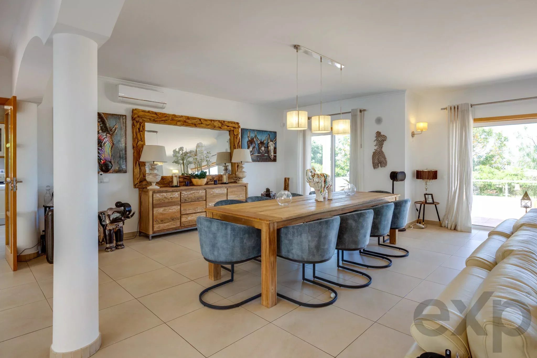 5-Bed American-Style Family Villa with Pool, Between Lagos and Praia da Luz 87053335 image 11