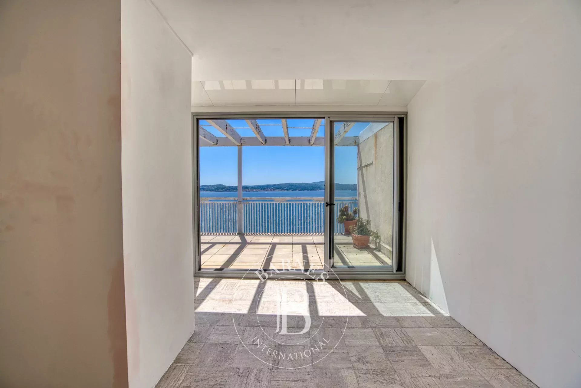 Daire Sainte-Maxime - picture 7