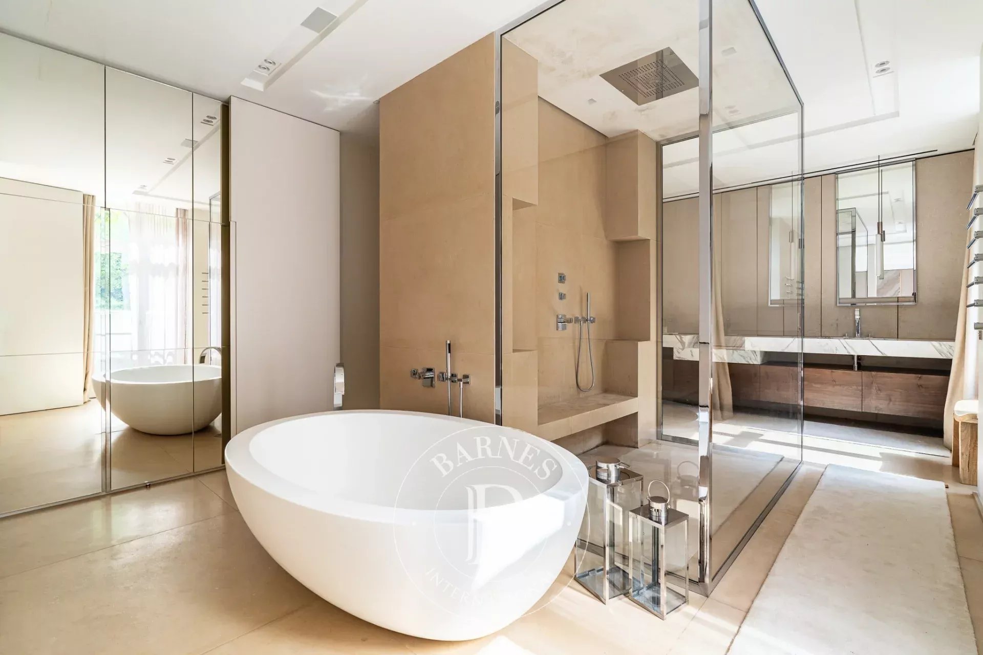 Paris  - Mansion 8 Bedrooms - picture 17