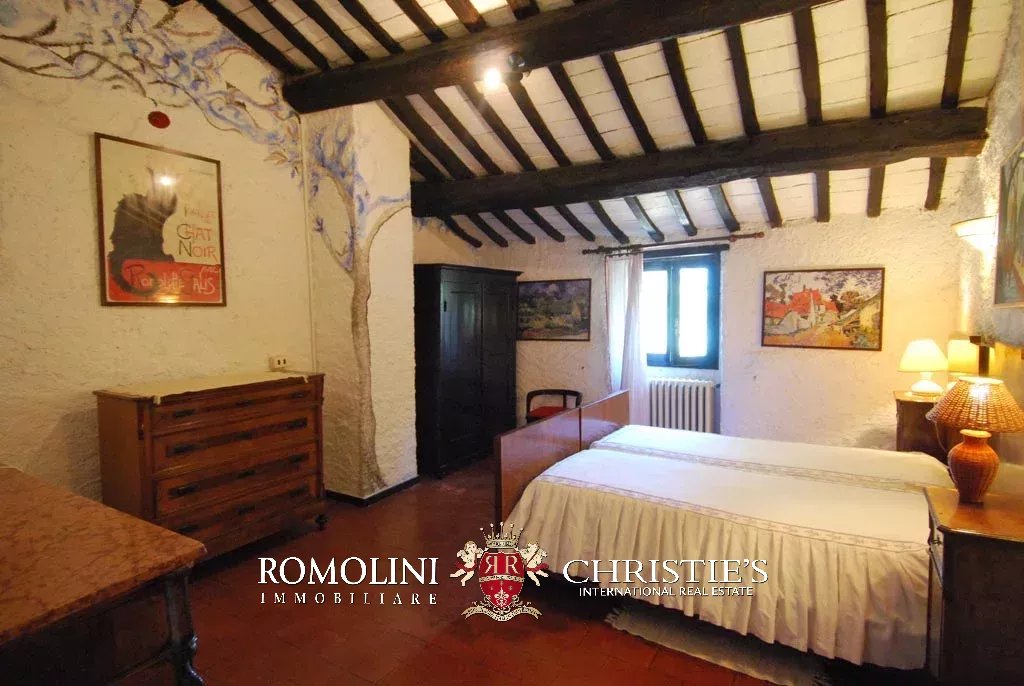 4 Bedroom Villa/Townhouse's Image 20