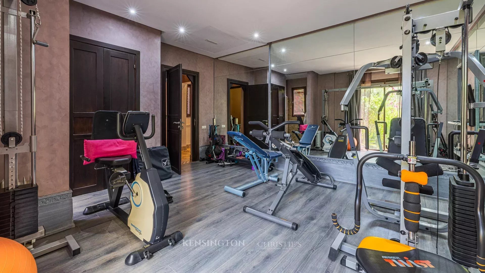 3 Bedroom Villa/Townhouse's Image 13