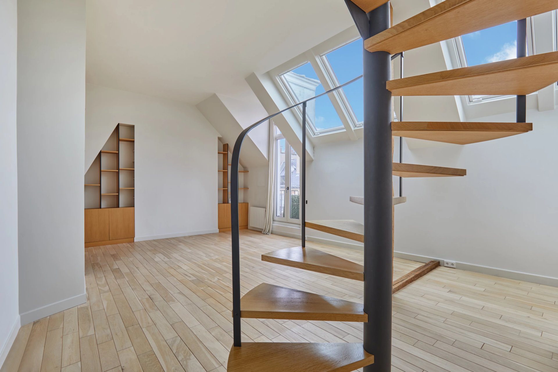 2 Bedroom Apartment/Flat's Image 7