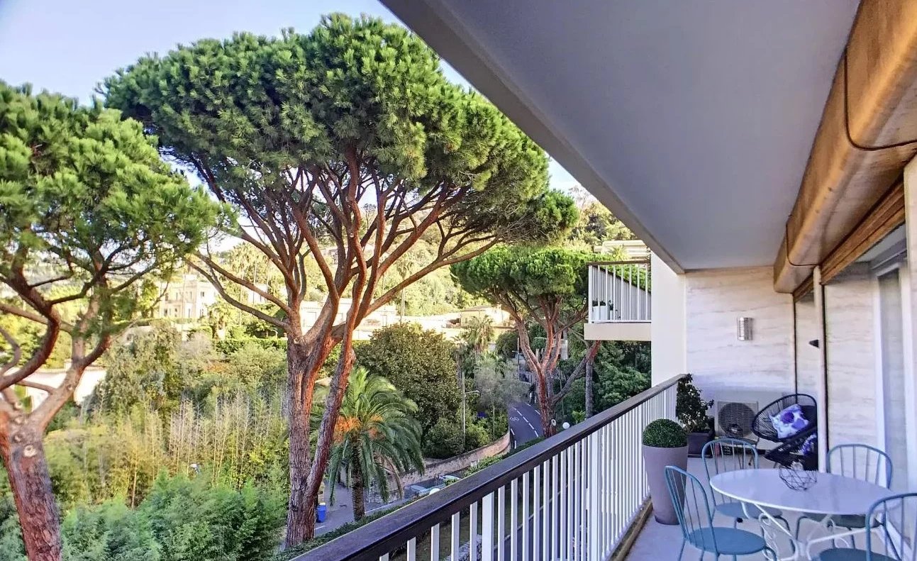 CANNES  3P 87M² EN ETAGE + TERRASSE + CAVE + GARAGE