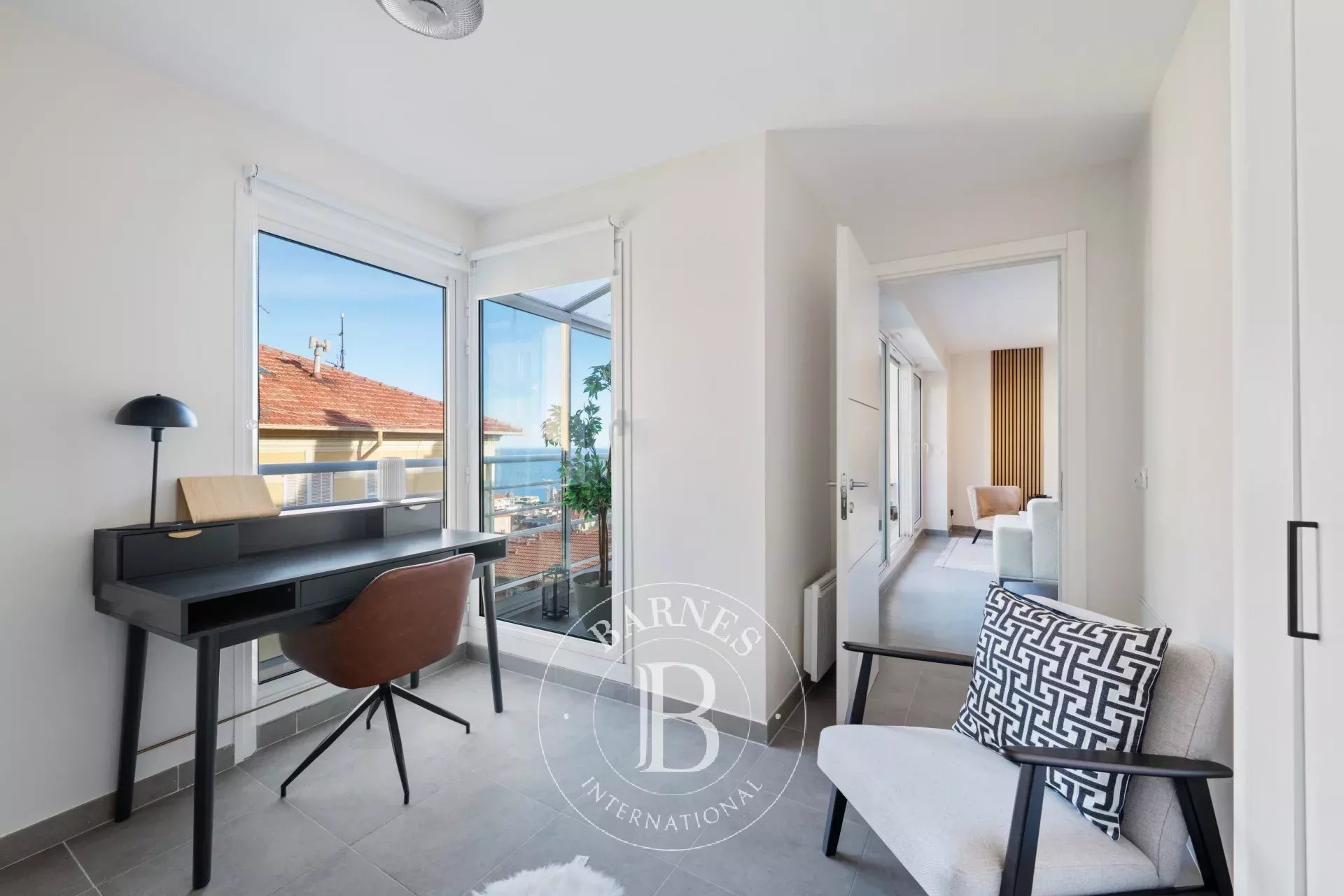 Daire Beausoleil - picture 17