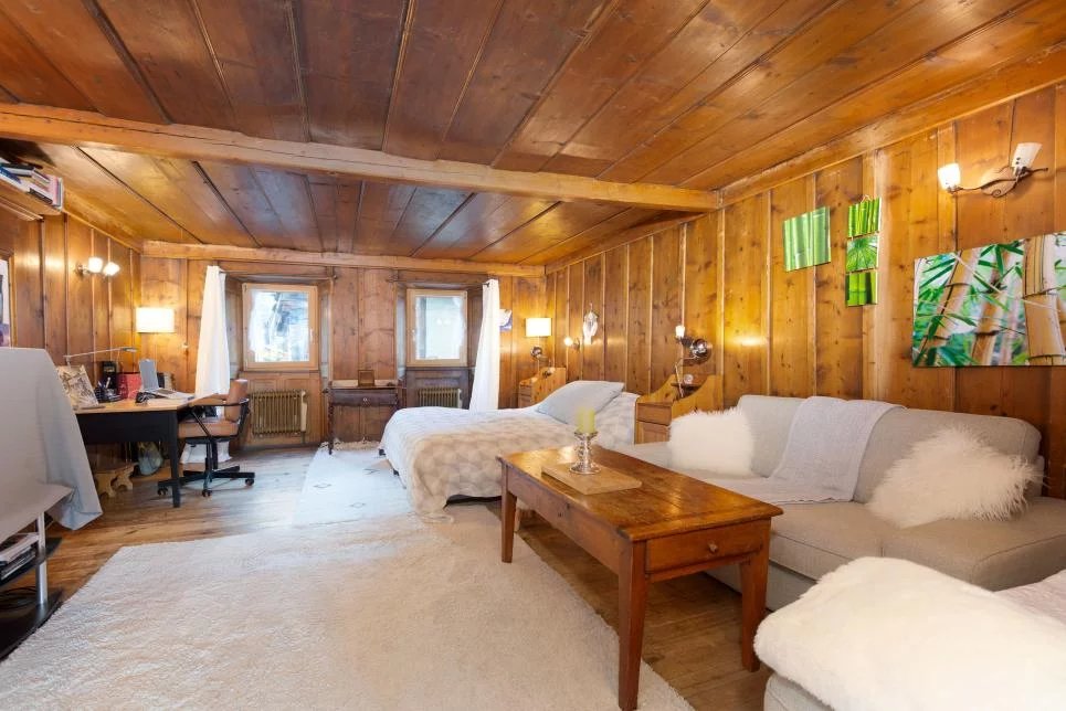 Chalet traditionel de 3 appartements