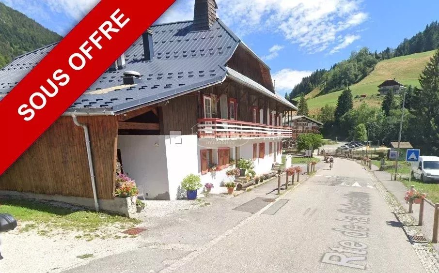 Sale House Le Reposoir