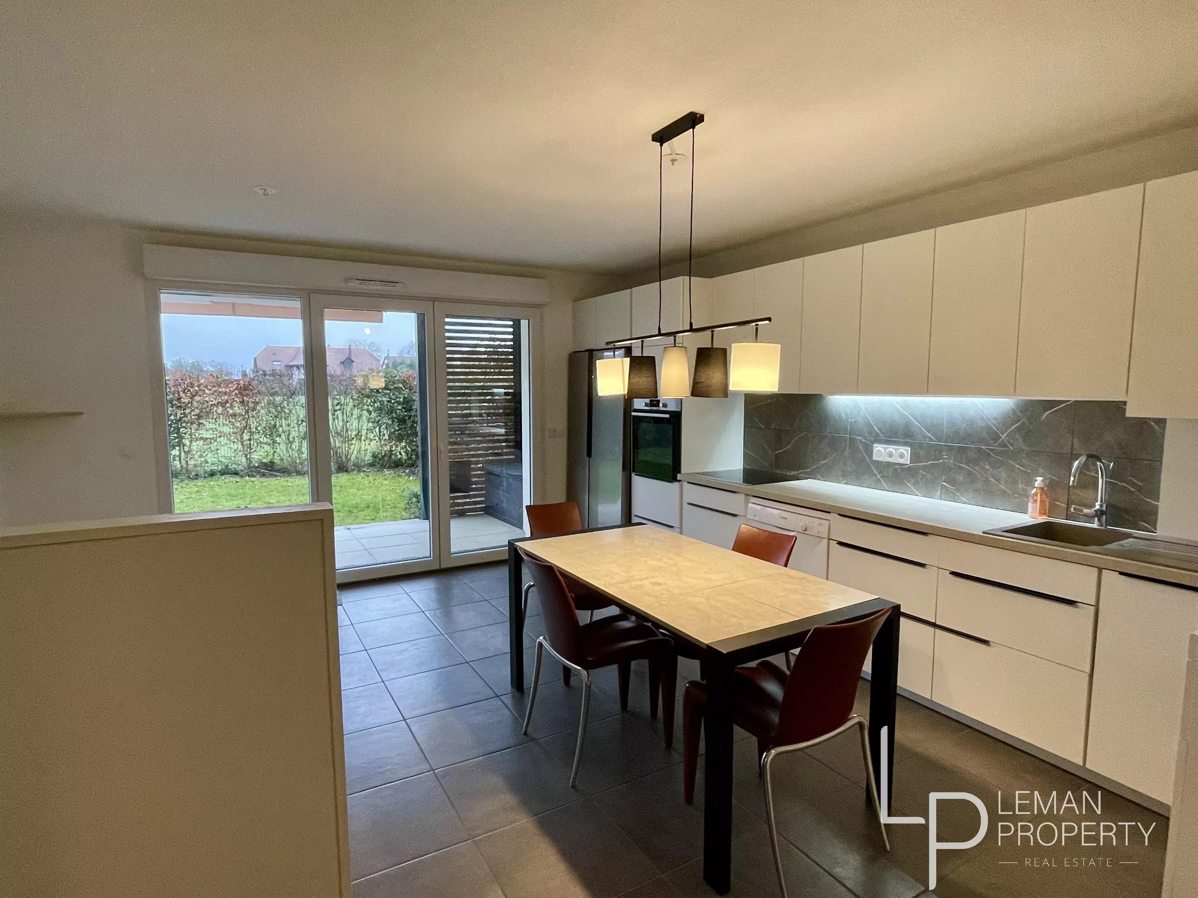  de  m2 comprenant  pièces