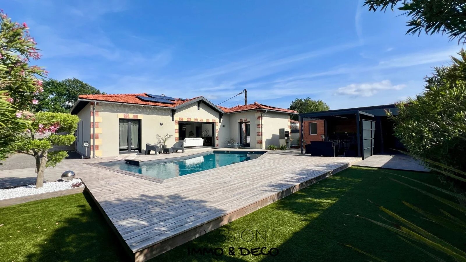 DOMINO | Villa 5 pièces plain-pied avec piscine et garage