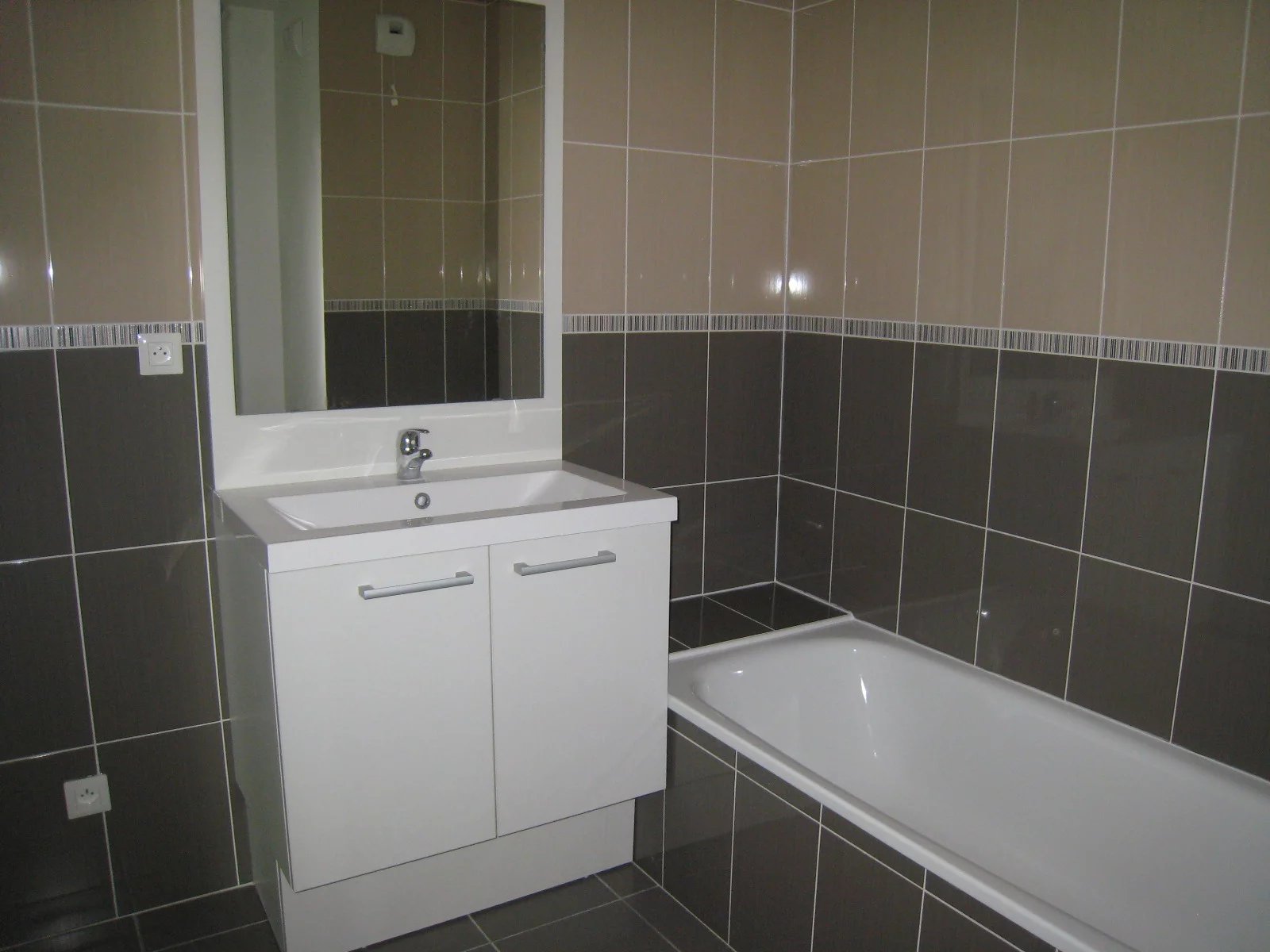 86874527 Location Villeurbanne