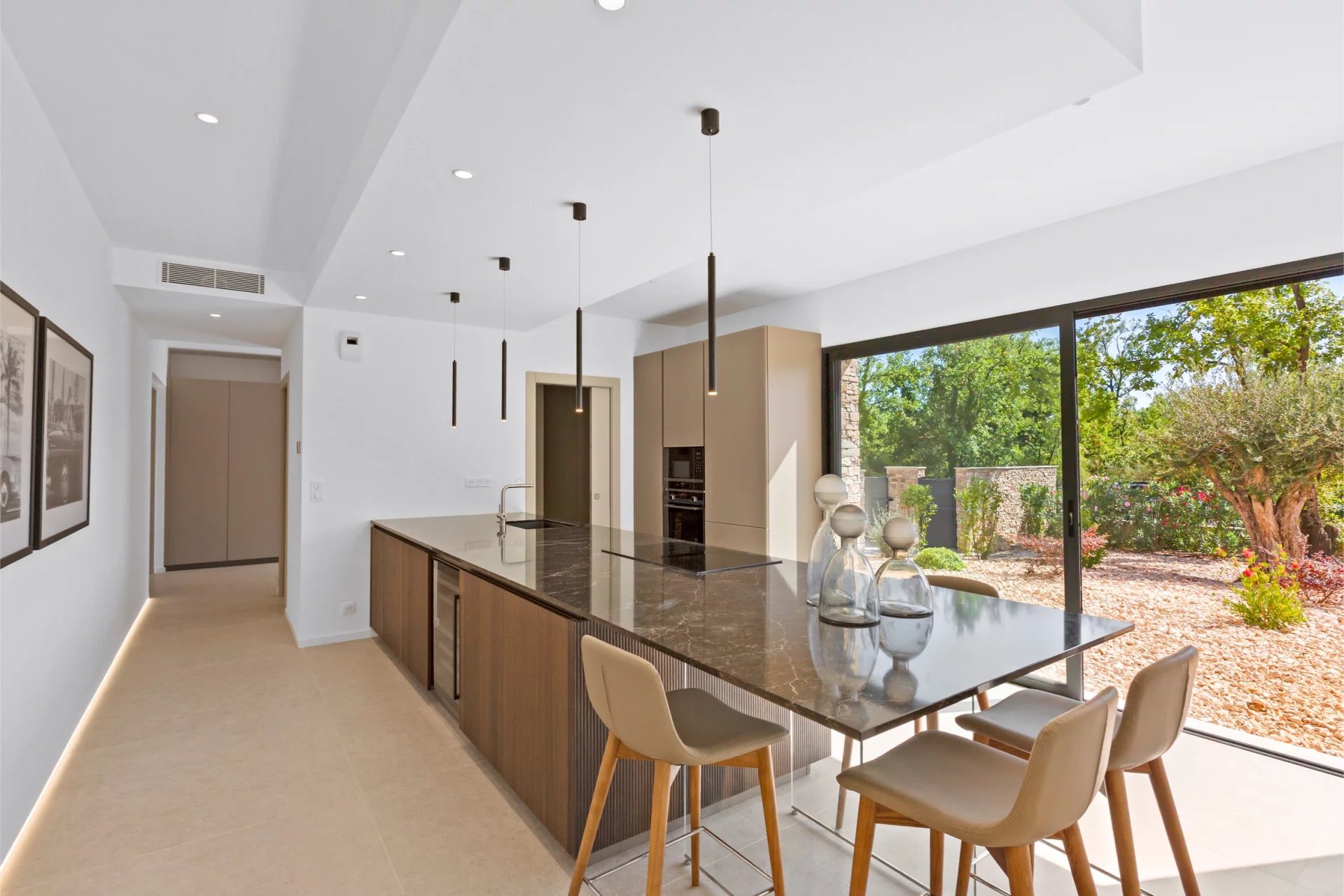 Stunning new built property in the domaine of Terre Blanche - Tourrettes Stunning new built property in the domaine of Terre Blanche - Tourrettes