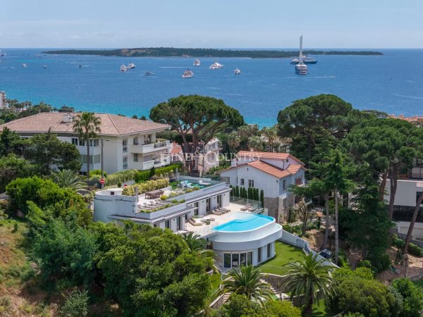 Villa for sale Cannes with sea view — photo 1