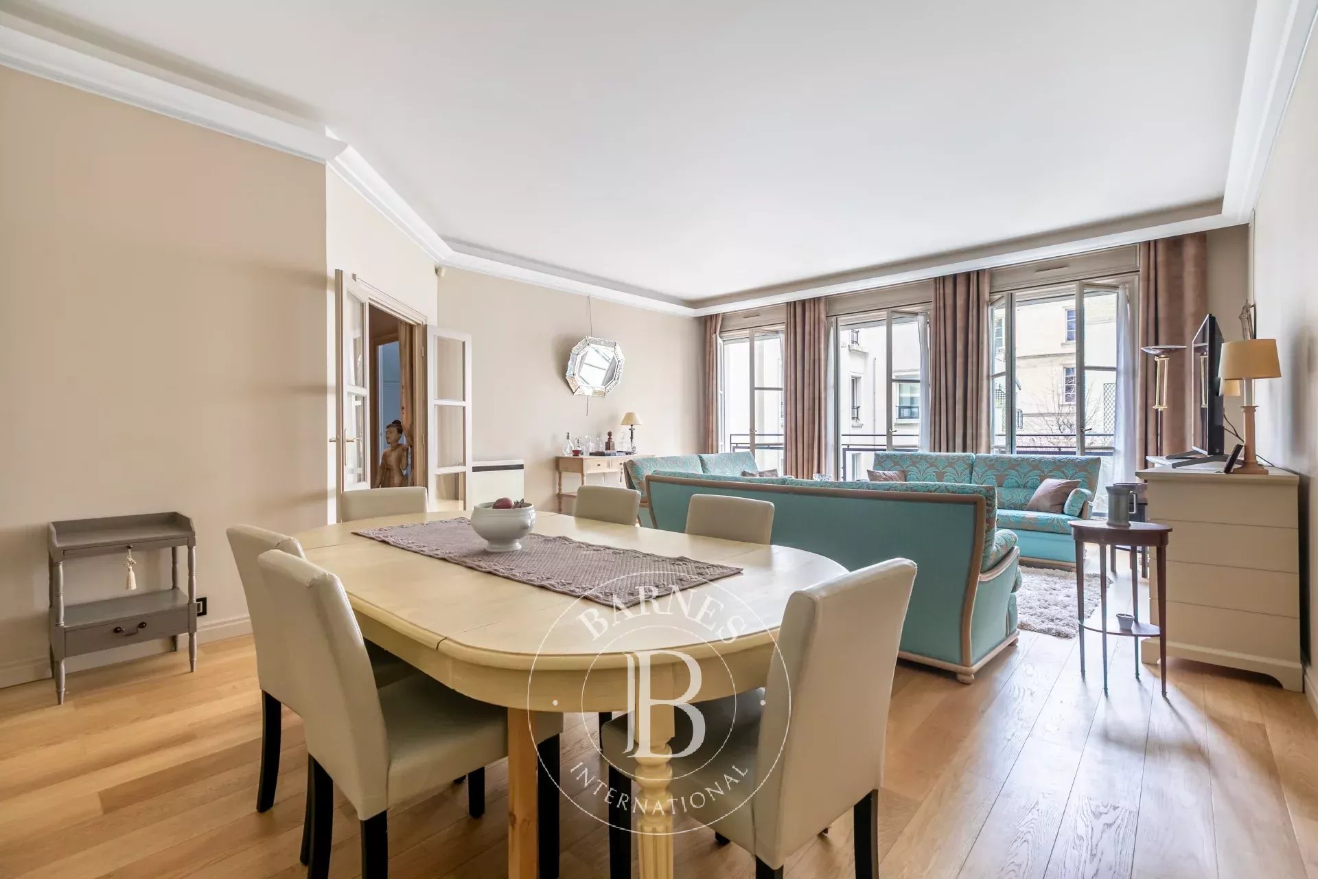 Daire Paris 1er - picture 5