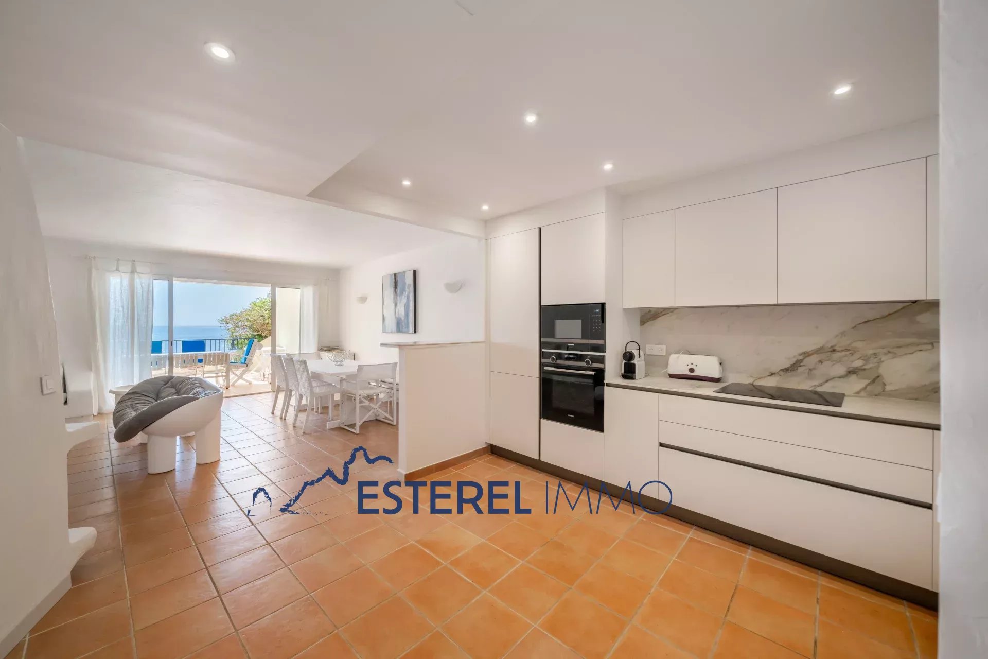 Appartement à Port-la-Galère — référence 85995803