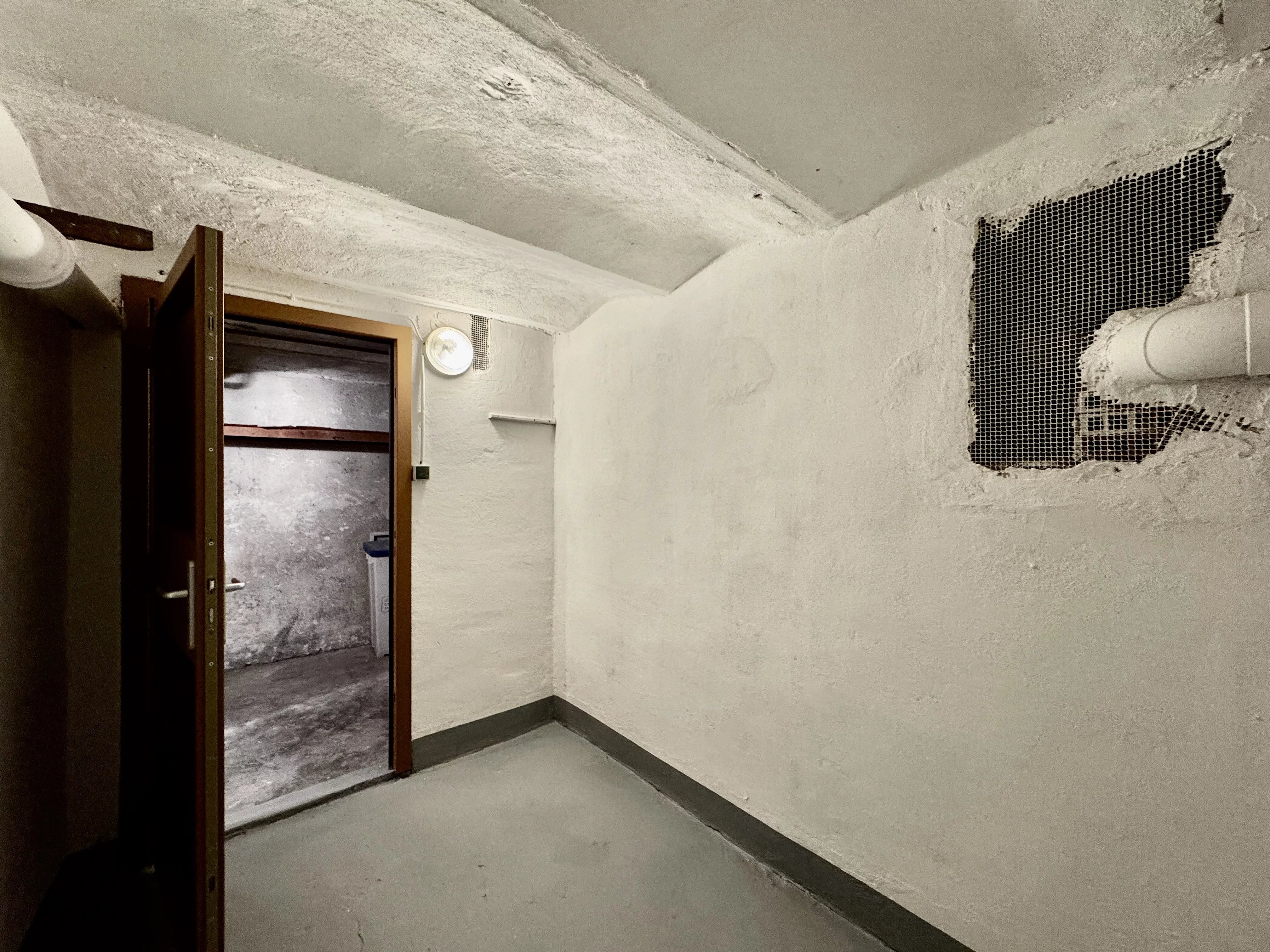 Cellar for rent - 5.9m2 - La Condamine