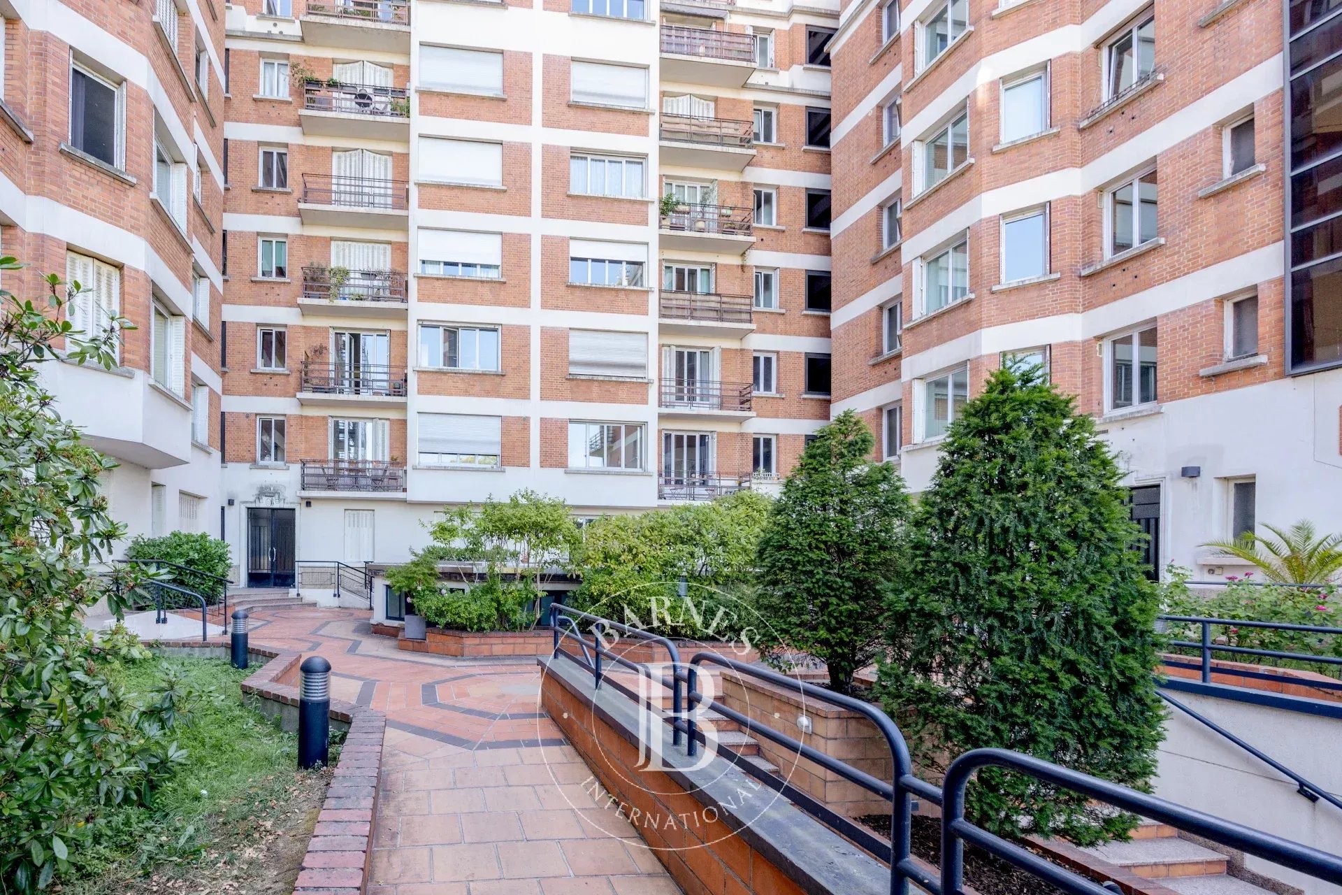 Saint-Cloud  - Piso 4 Cuartos 3 Habitaciones - picture 15