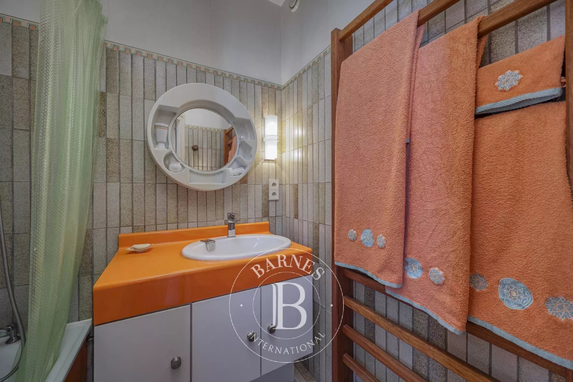 Ev Fillinges - picture 17