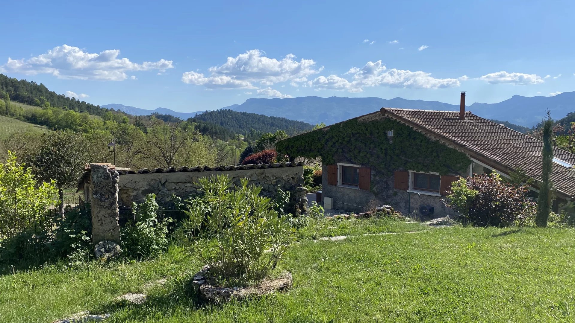 Vente Maison Laval-d'Aix