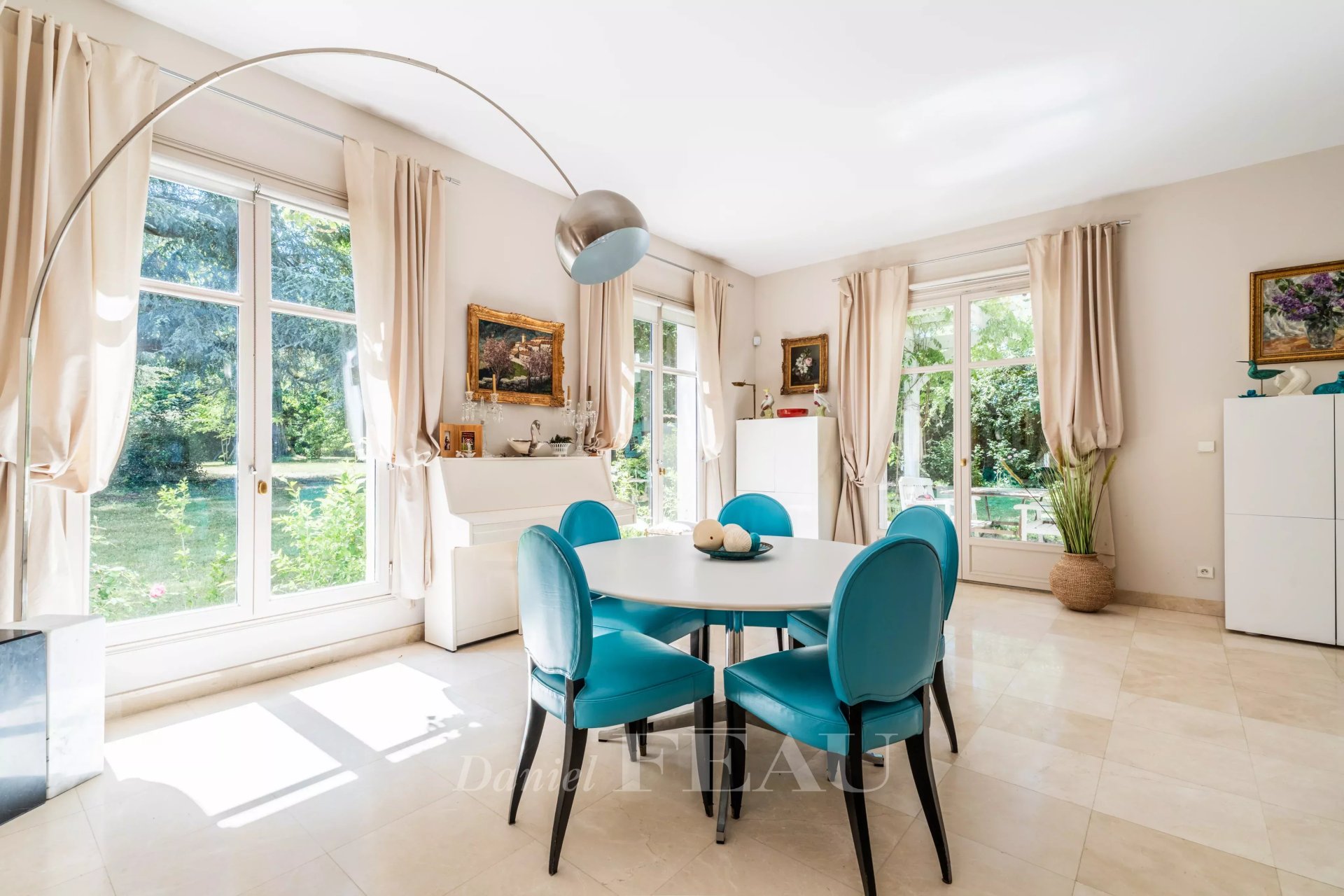 4 Bedroom Villa/Townhouse's Image 4