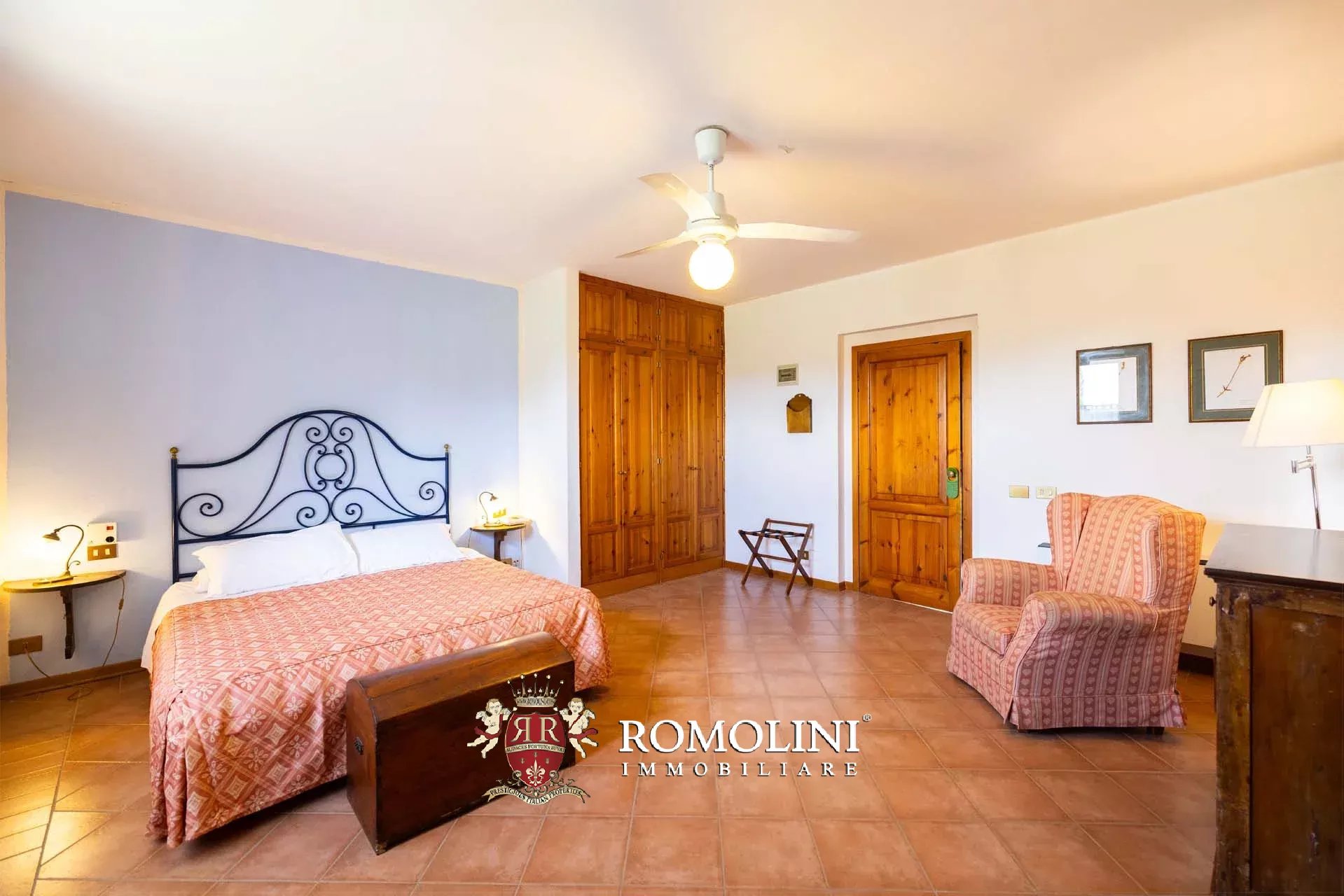 44 Bedroom Villa/Townhouse's Image 94