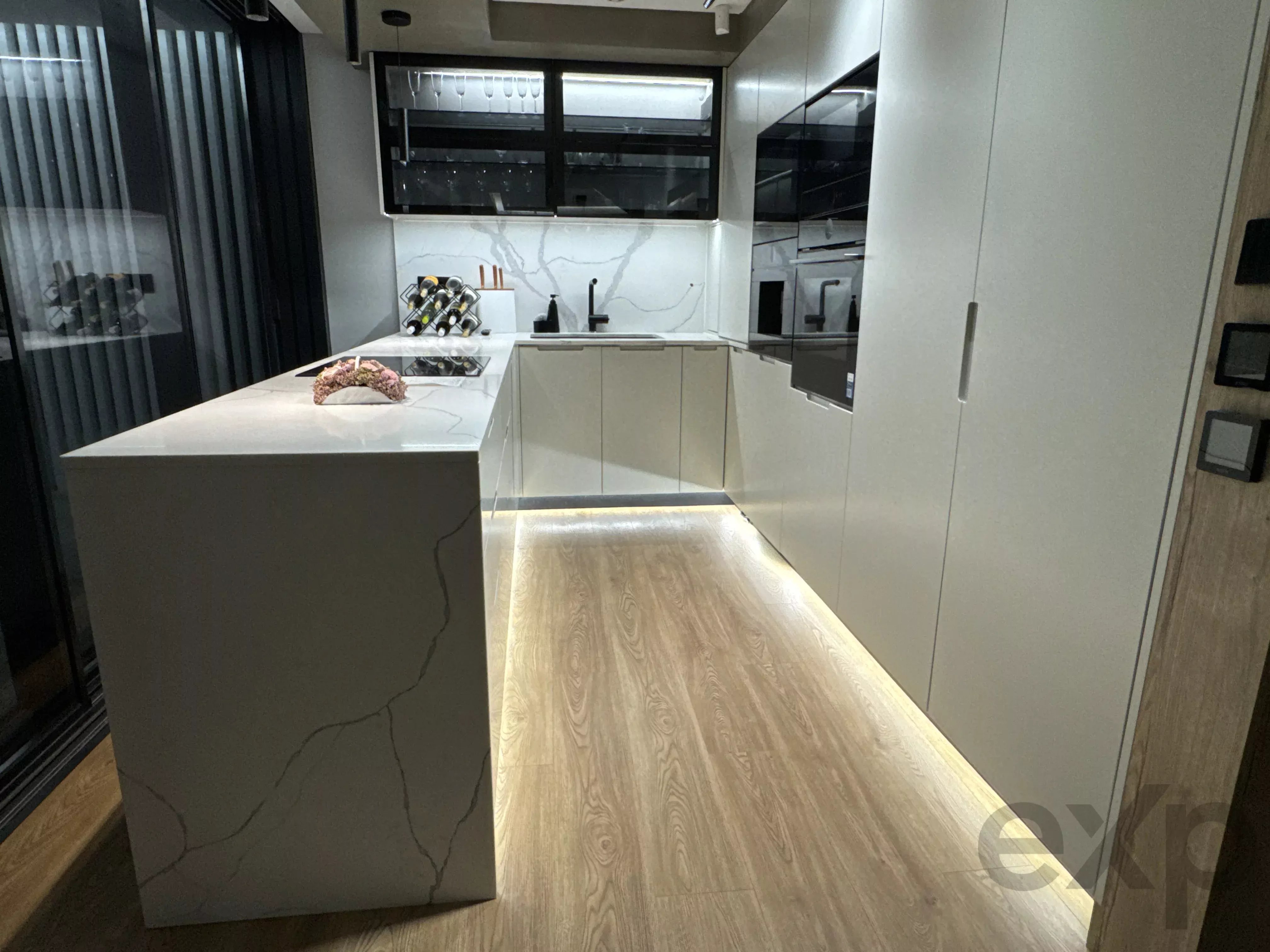 Luxury Single Home in Estoril Golf - 3 Suites with Private Resort 86843974 image 25