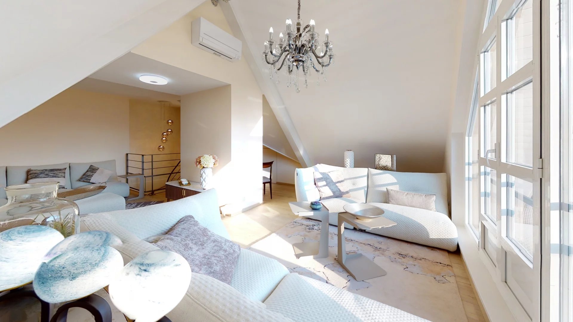 Penthouse de 220m2, prestigieux et en attique, à Divonne-les-Bains