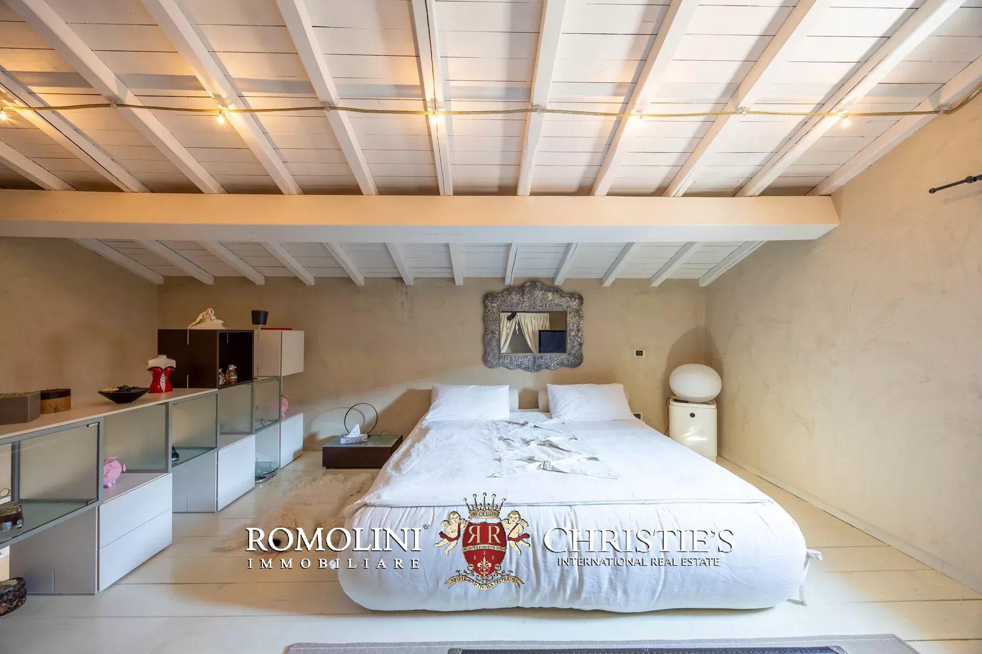 4 Bedroom Villa/Townhouse's Image 129