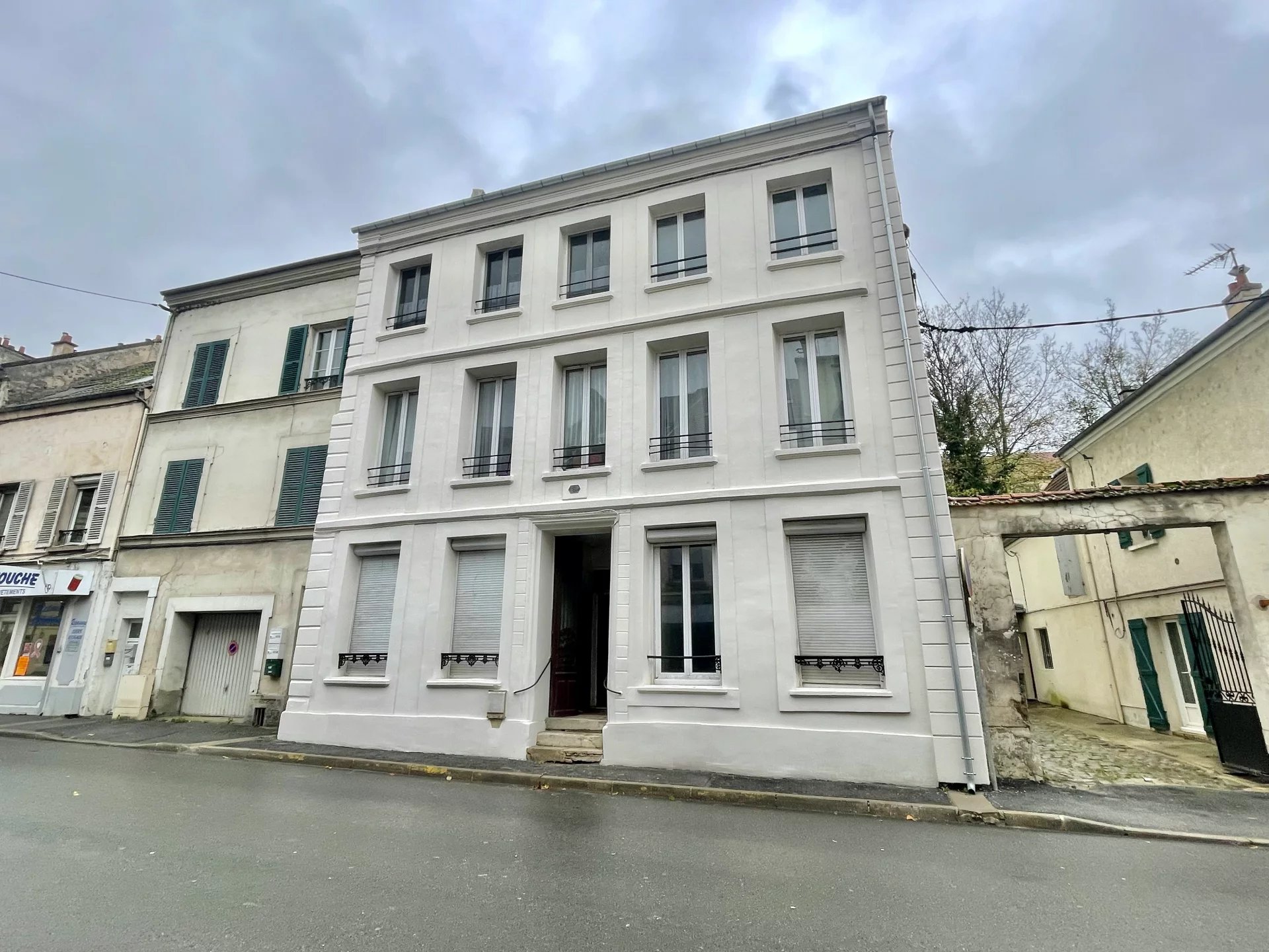 Agence immobilière de 