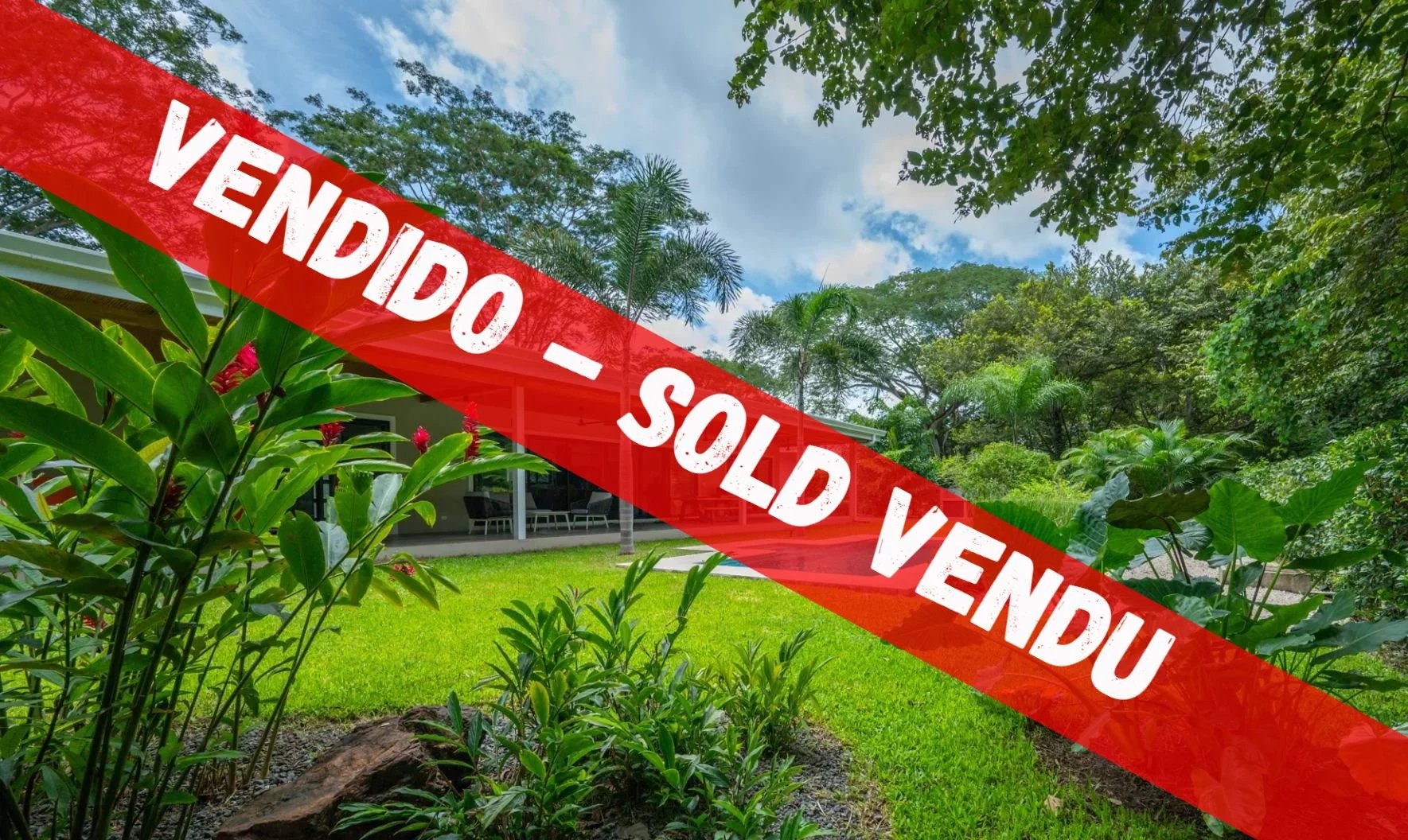 VENDU - Belle maison + Bungalow avec piscine à 10 min. de Tamarindo sur 3174m2 de terrain divisé en 5 lots