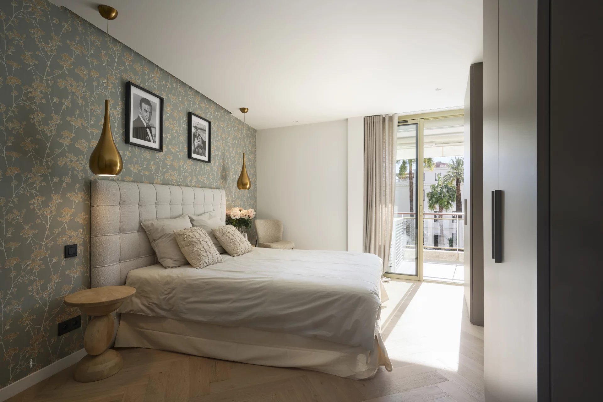  Image of Apartment - 2 Bedrooms for Sale in Alpes-Maritimes-Cannes-France, Image 8